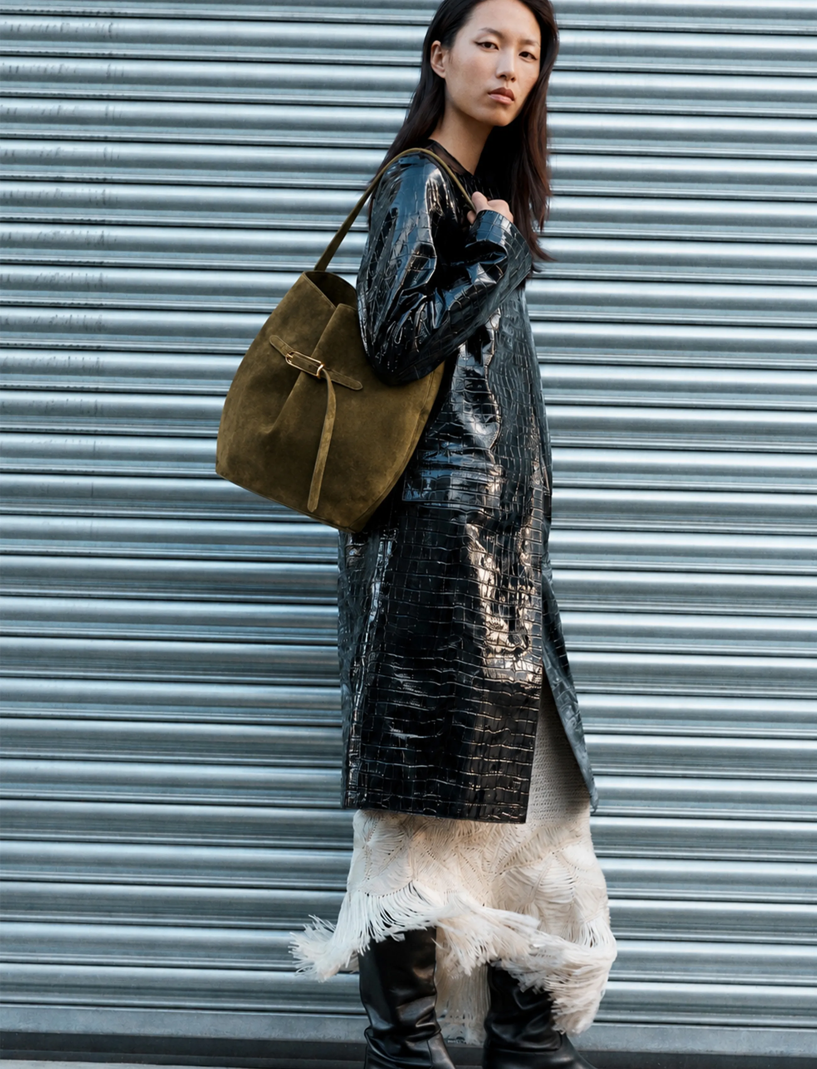 Liffner - BELTED BUCKET BAG LARGE - mode trends - army - 0
