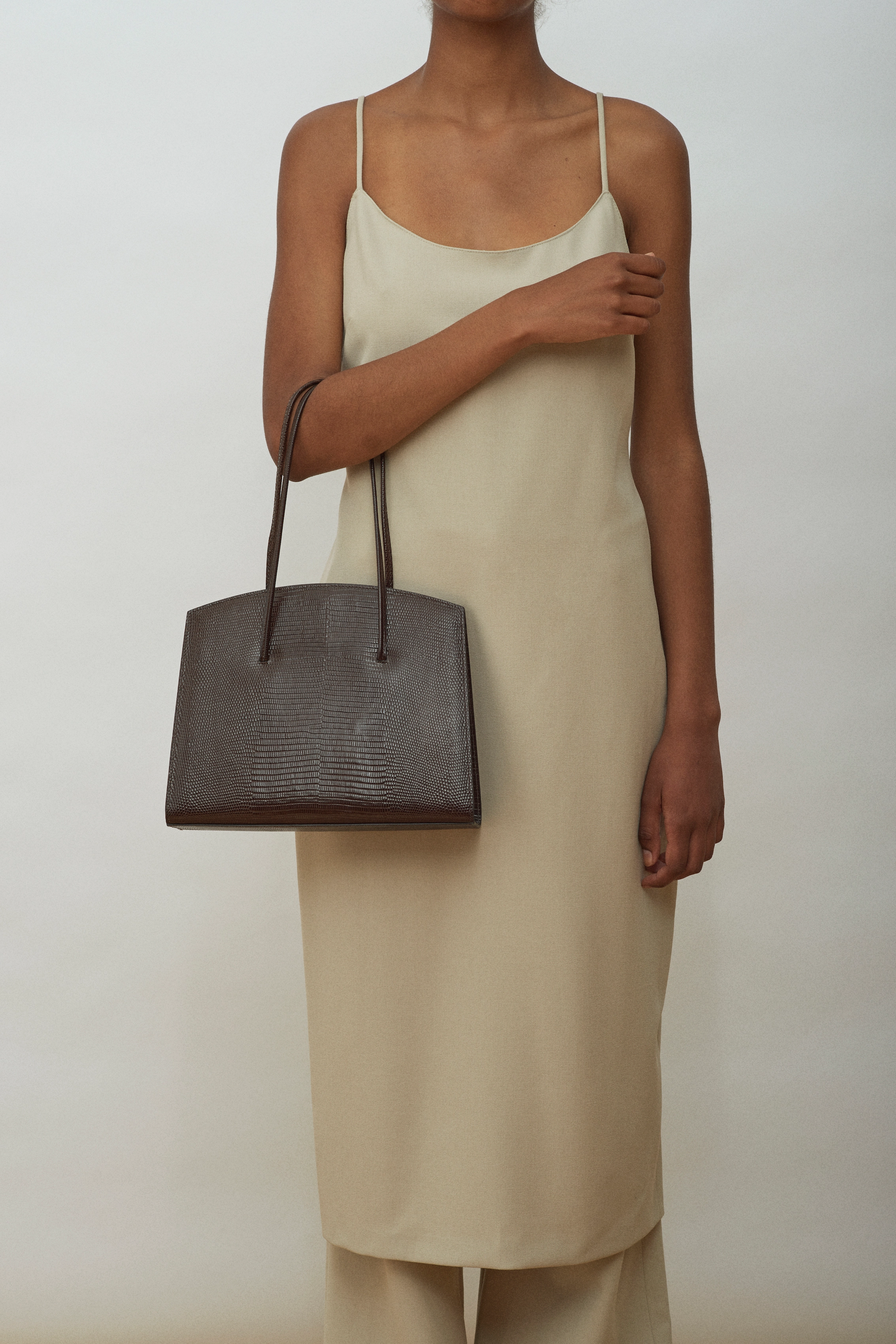 Little Liffner - DOUBLE CHAINED MINIMAL TOTE - dark brown - 4