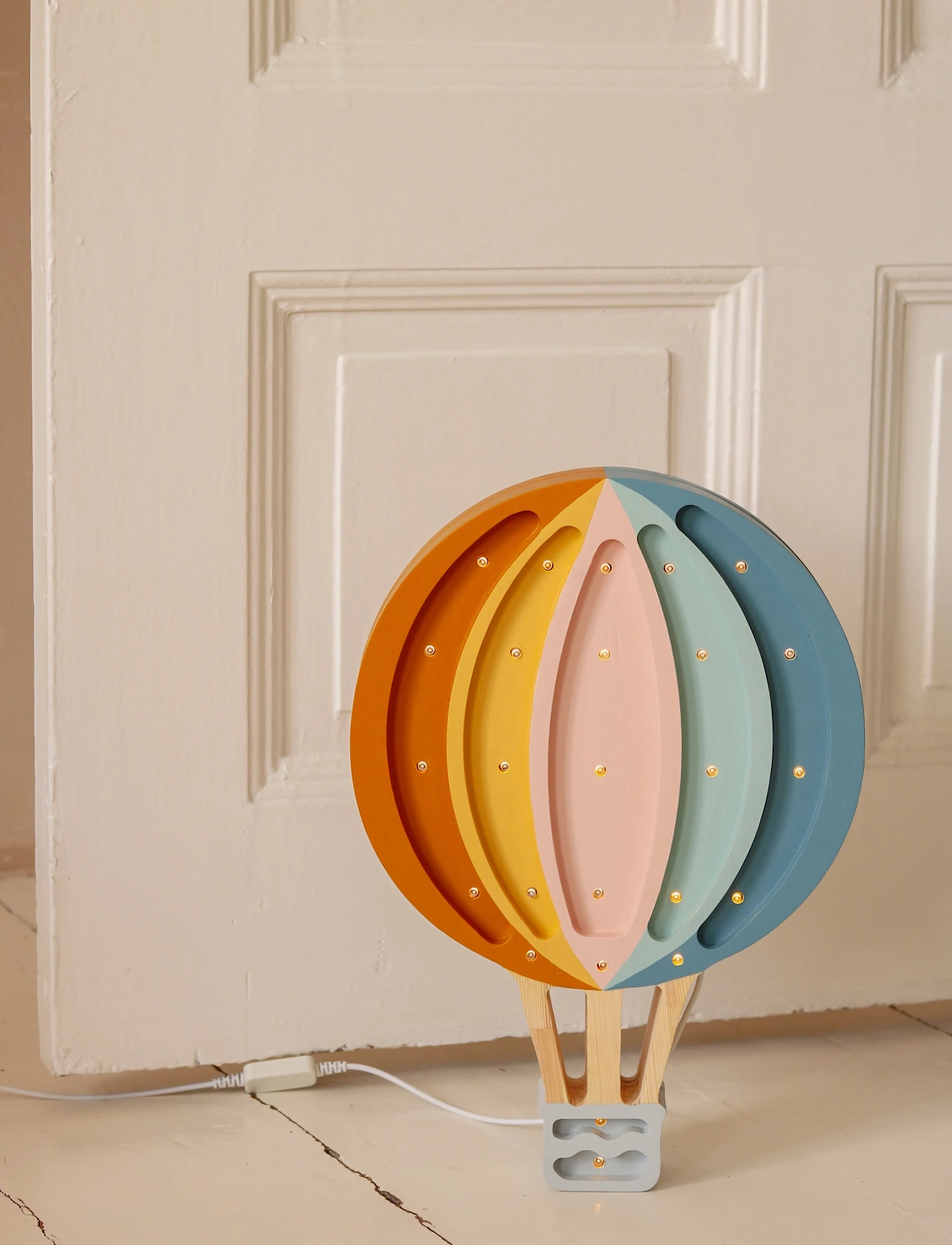 Little Lights - Little Lights Hot Air Baloon Lamp | Retro Rainbow - belysning - retro rainbow - 3