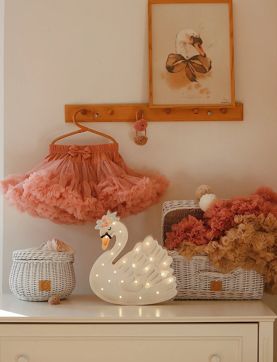 Little Lights - Little Lights Swan Lamp | Lake Flower/White - lampes de bureau et de table - lake flower white - 3