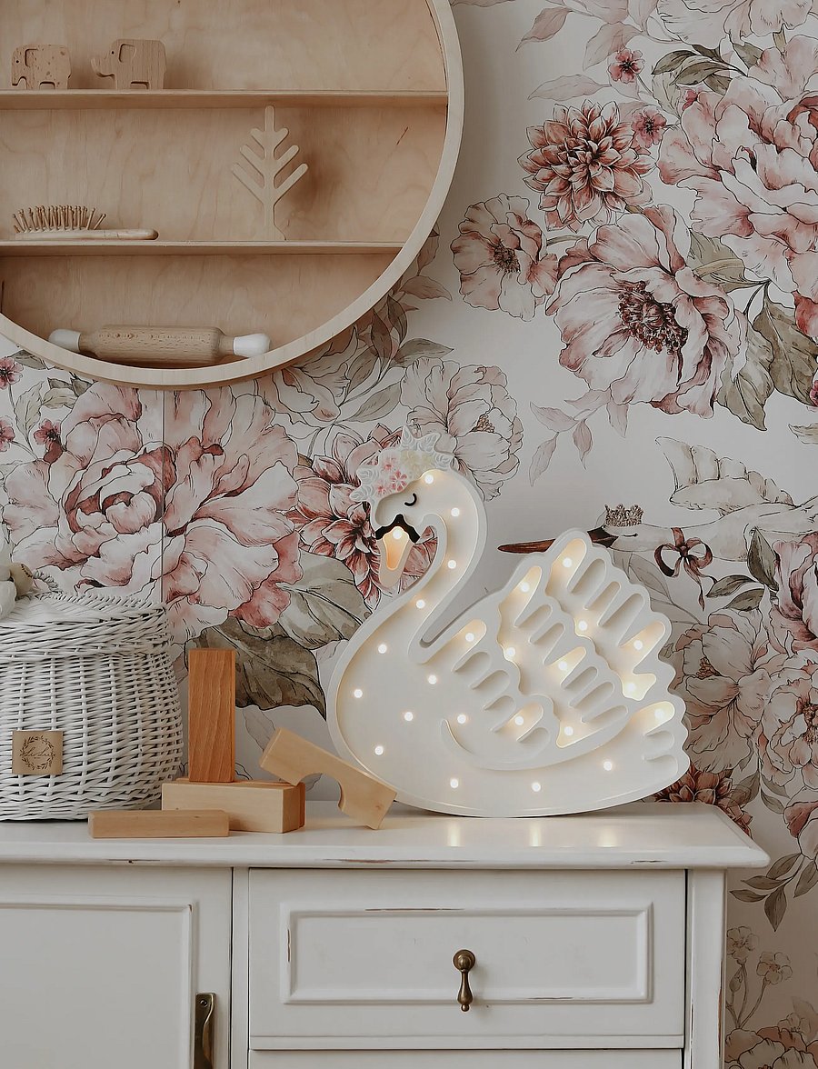 Little Lights - Little Lights Swan Lamp | Lake Flower/White - lampes de bureau et de table - lake flower white - 1