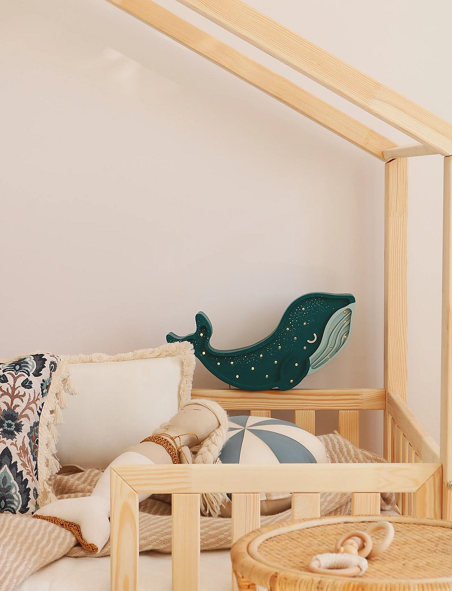 Little Lights - Little Lights Whale Lamp | Galaxy Teal - bordlamper - galaxy teal - 4