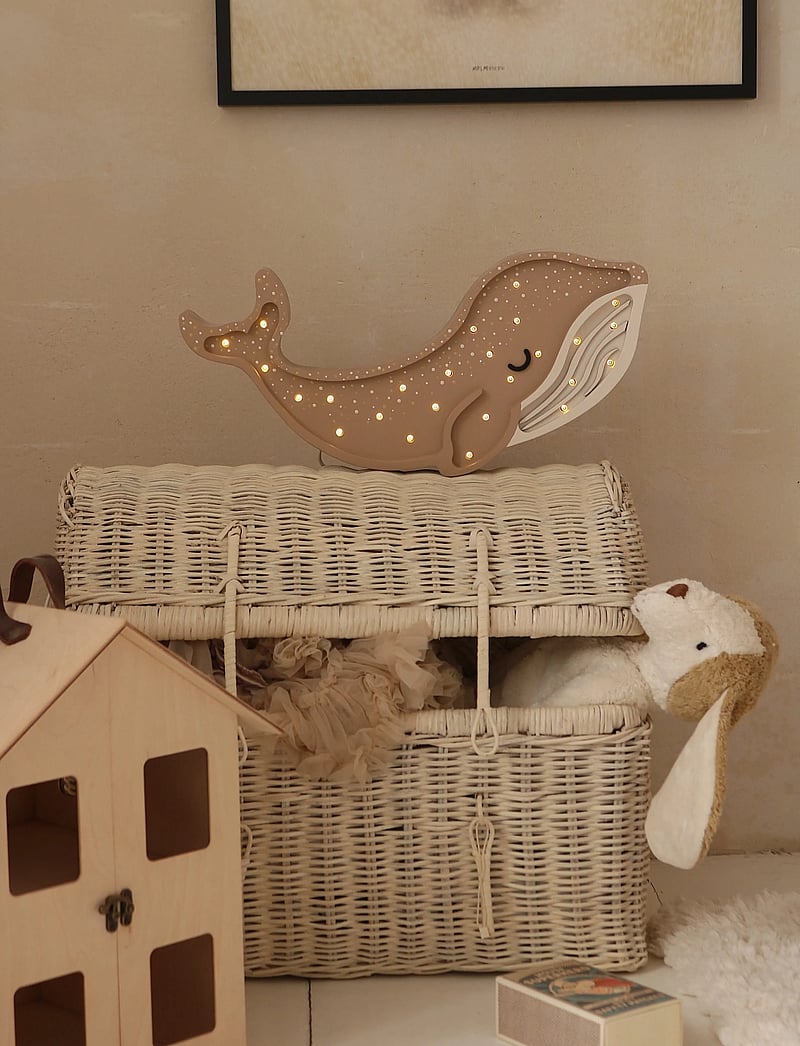 Little Lights - Little Lights Whale Lamp | Cinnamon Brown - bordlamper - cinnamon brown - 4