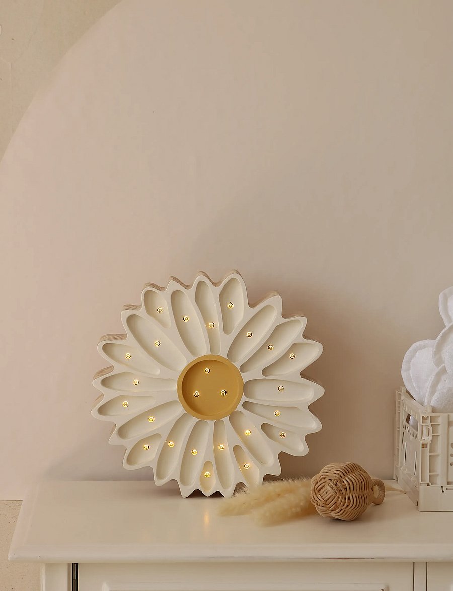 Little Lights - Little Lights Daisy Lamp | White - tischlampen - white - 2