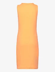 LMTD - NLFDIDACUT TANK DRESS - casual jurken zonder mouwen - papaya - 1