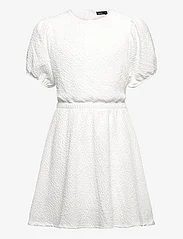 LMTD - NLFHAISY SS DRESS - sukienki eleganckie - white alyssum - 0