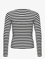 LMTD - NLFUNEVENDALLAS LS S SHORT TOP - långärmade t-shirts - black - 1