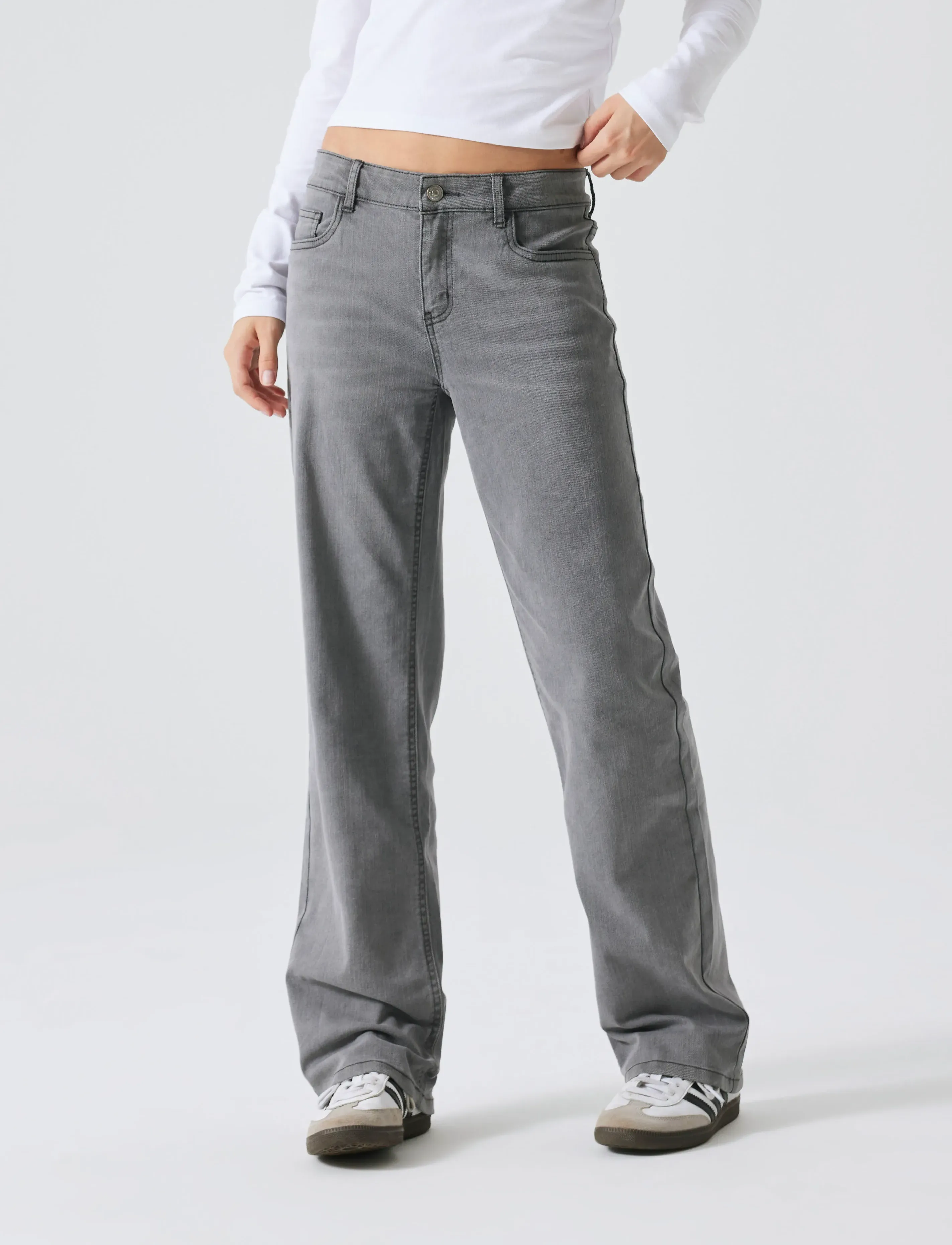 LMTD - NLFTARIANNES DNM LW STRAIGHT PANT NOOS - regular jeans - grey denim - 2