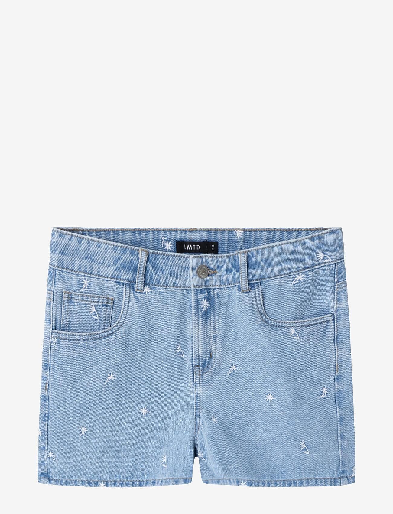 LMTD - NLFEMBIZZA DNM NW SHORTS - lühikesed teksapüksid - light blue denim - 0