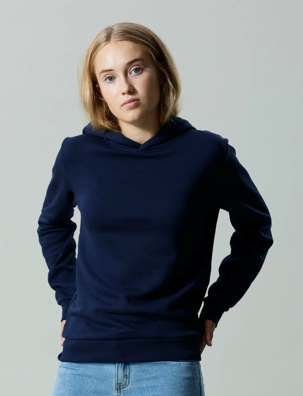 LMTD - NLNNIZU LS BRU SWEAT W. HOOD NOOS - kapuutsiga dressipluusid - navy blazer - 2