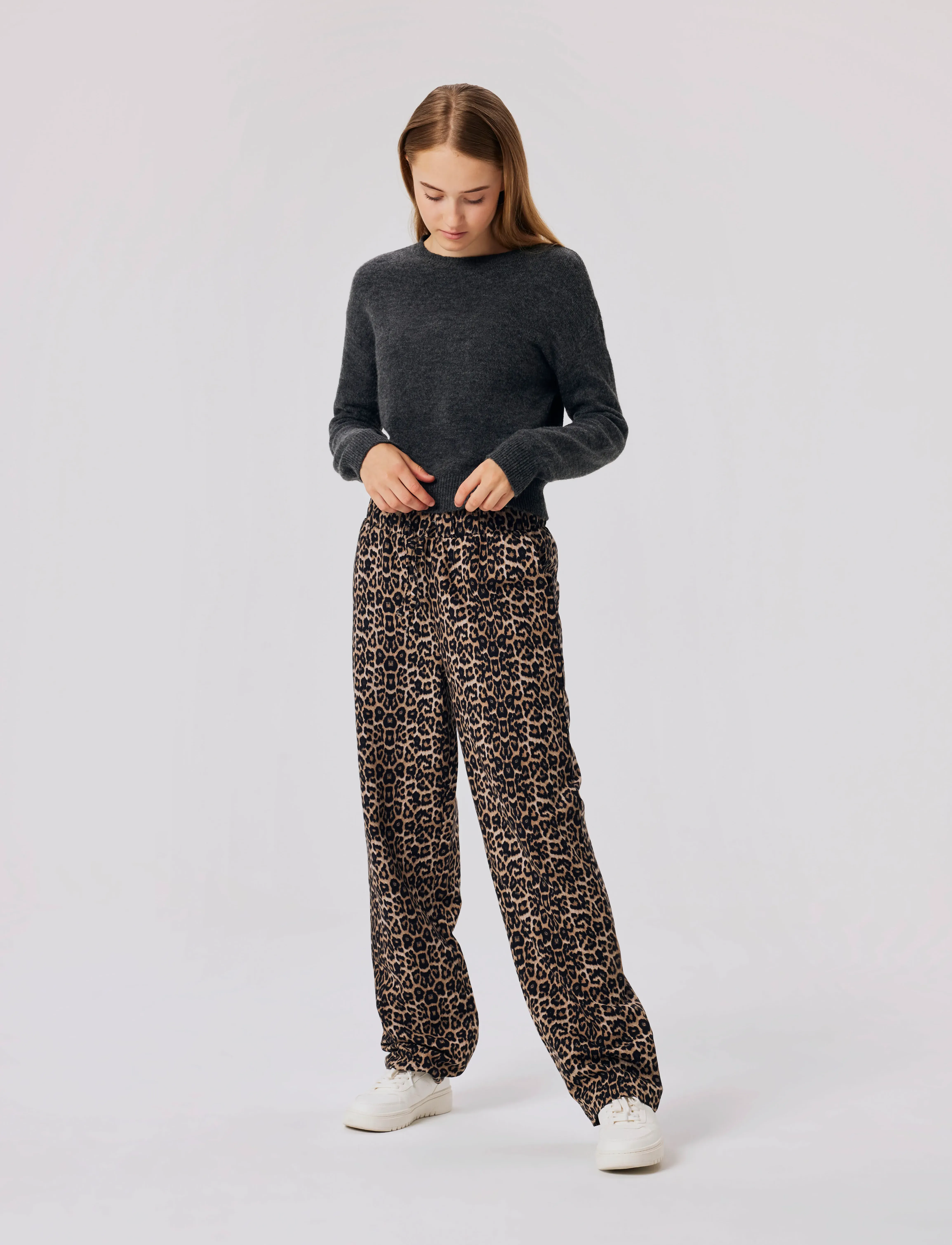 LMTD - NLFLODET LS SHORT KNIT NOOS - jumpers - raven - 3