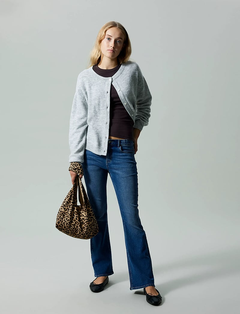 LMTD - NLFLODET LS SHORT KNIT CARDIGAN NOOS - cardigans - light grey melange - 4