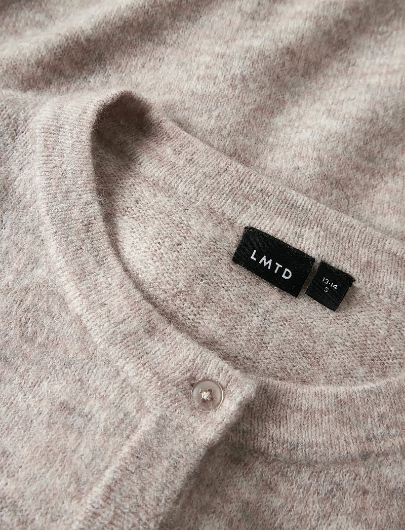LMTD - NLFLODET LS SHORT KNIT CARDIGAN NOOS - cardigans - peyote - 2