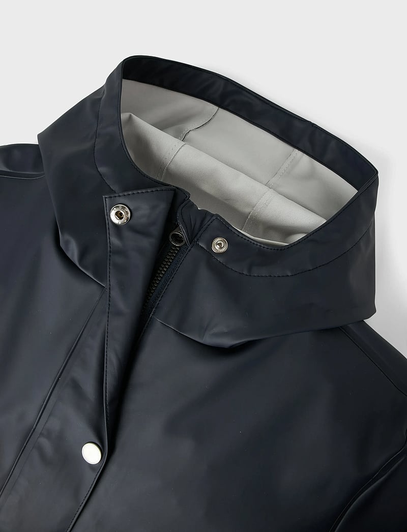 LMTD - NLNDRY10 LONG RAIN JACKET FO - regnjackor - dark sapphire - 2