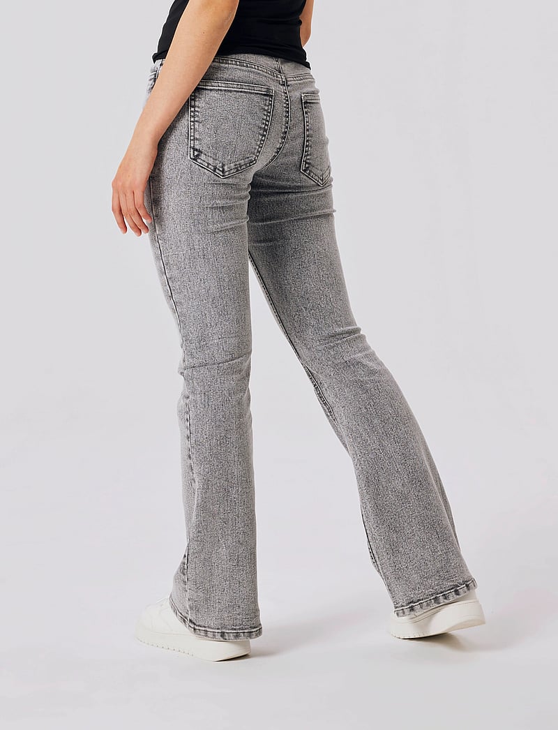 LMTD - NLFTIANNA DNM LW BOOTCUT PANT NOOS - vida jeans - light grey denim - 2
