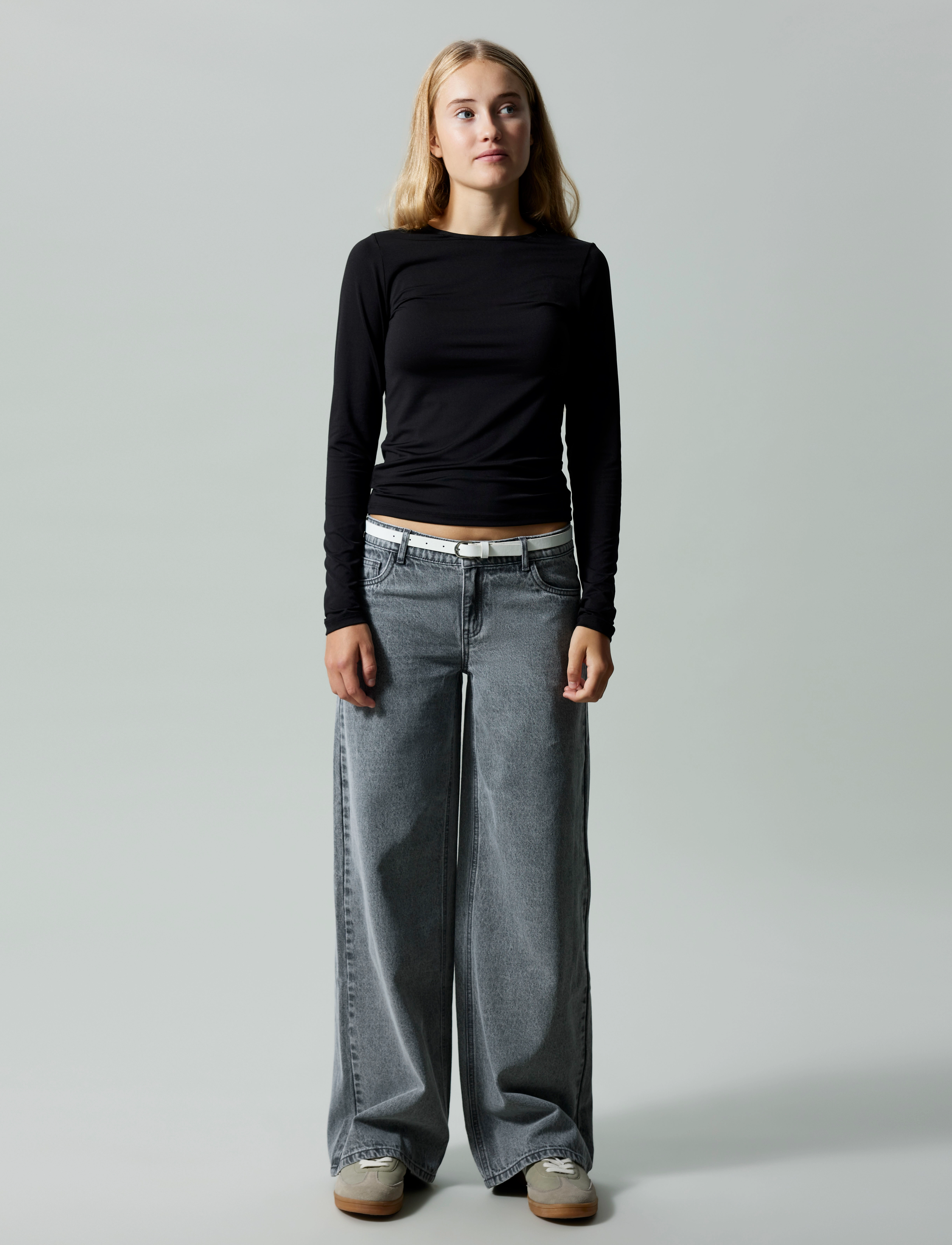 LMTD - NLFKIZZA DNM LW WIDE PANT NOOS - džinsi ar platām starām - light grey denim - 3