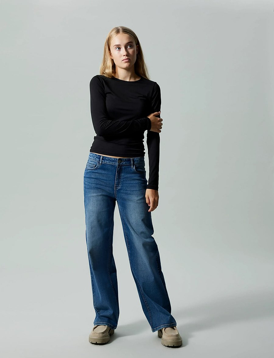 LMTD - NLFDINCI LS SHORT S TOP NOOS - långärmade t-shirts - black - 2