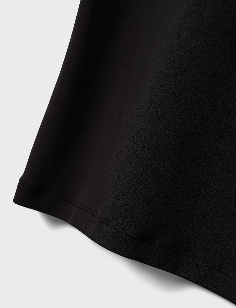 LMTD - NLFDINCI SS SHORT S TOP NOOS - kurzärmelige - black - 2