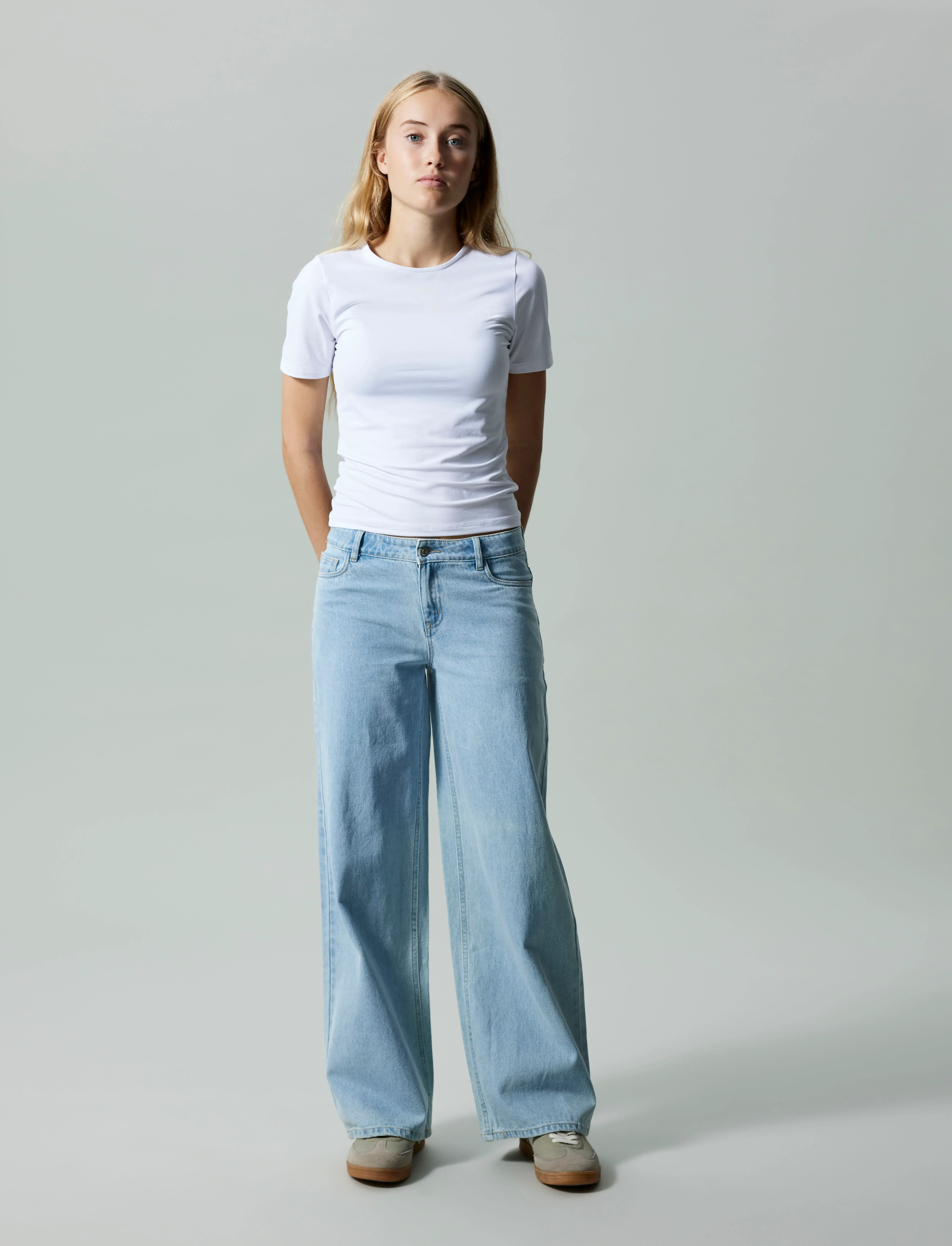 LMTD - NLFDINCI SS SHORT S TOP NOOS - t-krekli ar īsām piedurknēm - bright white - 3