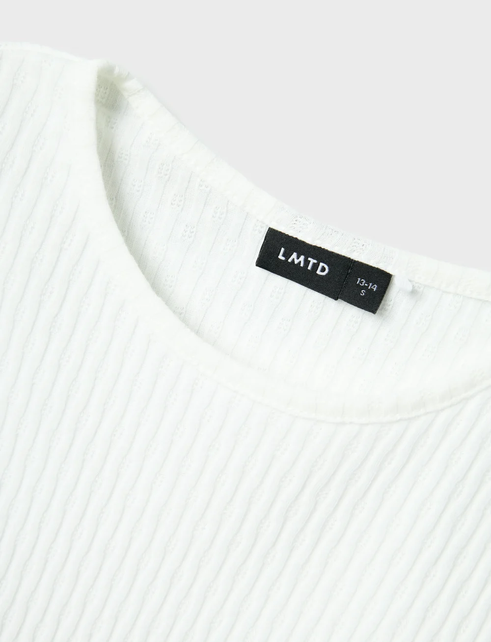 LMTD - NLFNINUSA SS SHORT TOP - kurzärmelige - white alyssum - 0