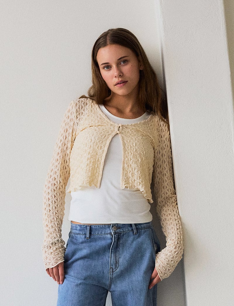 LMTD - NLFRALMA LS LACE SHORT CARDIGAN - cardigans - sandshell - 2