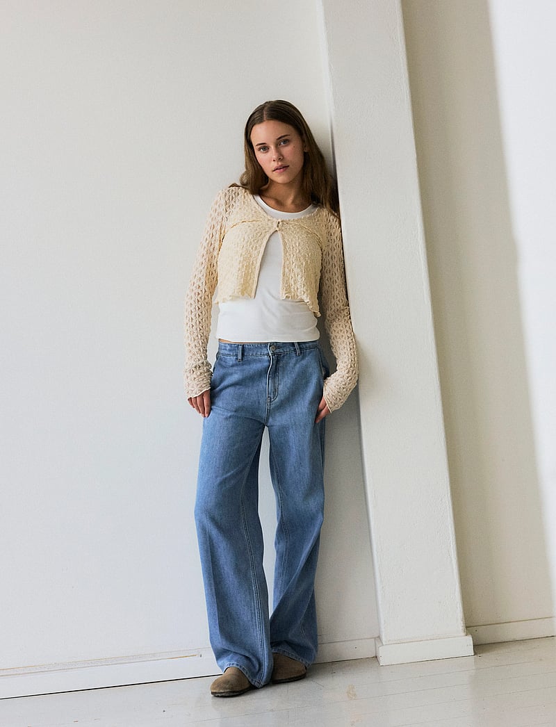 LMTD - NLFRALMA LS LACE SHORT CARDIGAN - cardigans - sandshell - 3