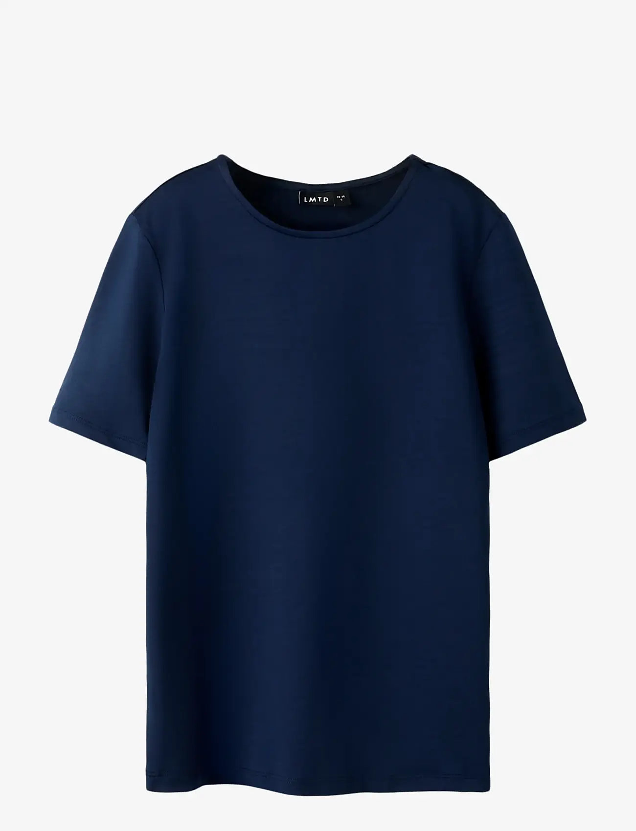 LMTD - NLFDINCI SS SHORT S TOP - kortärmade t-shirts - navy blazer - 0