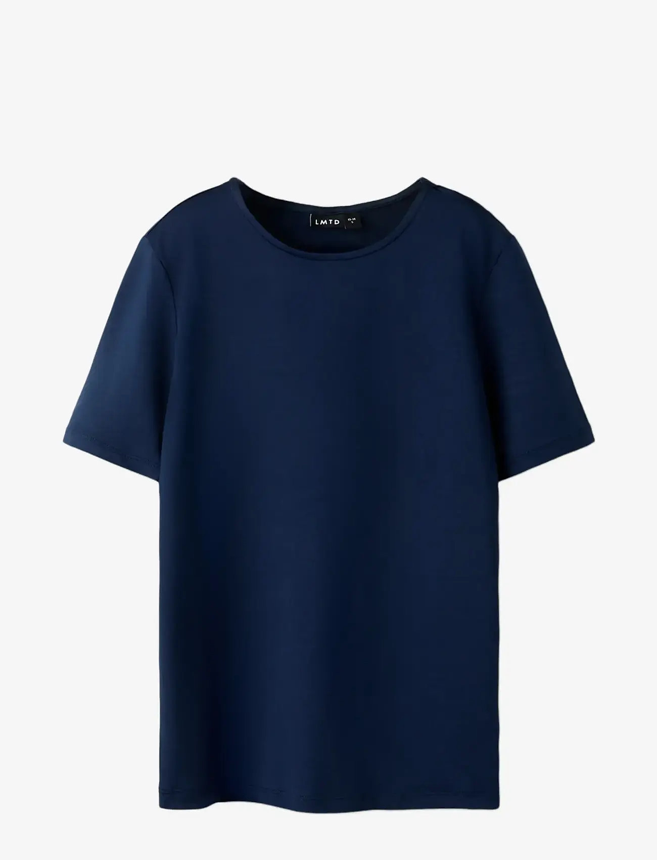 LMTD - NLFDINCI SS SHORT S TOP - kortärmade t-shirts - navy blazer - 2