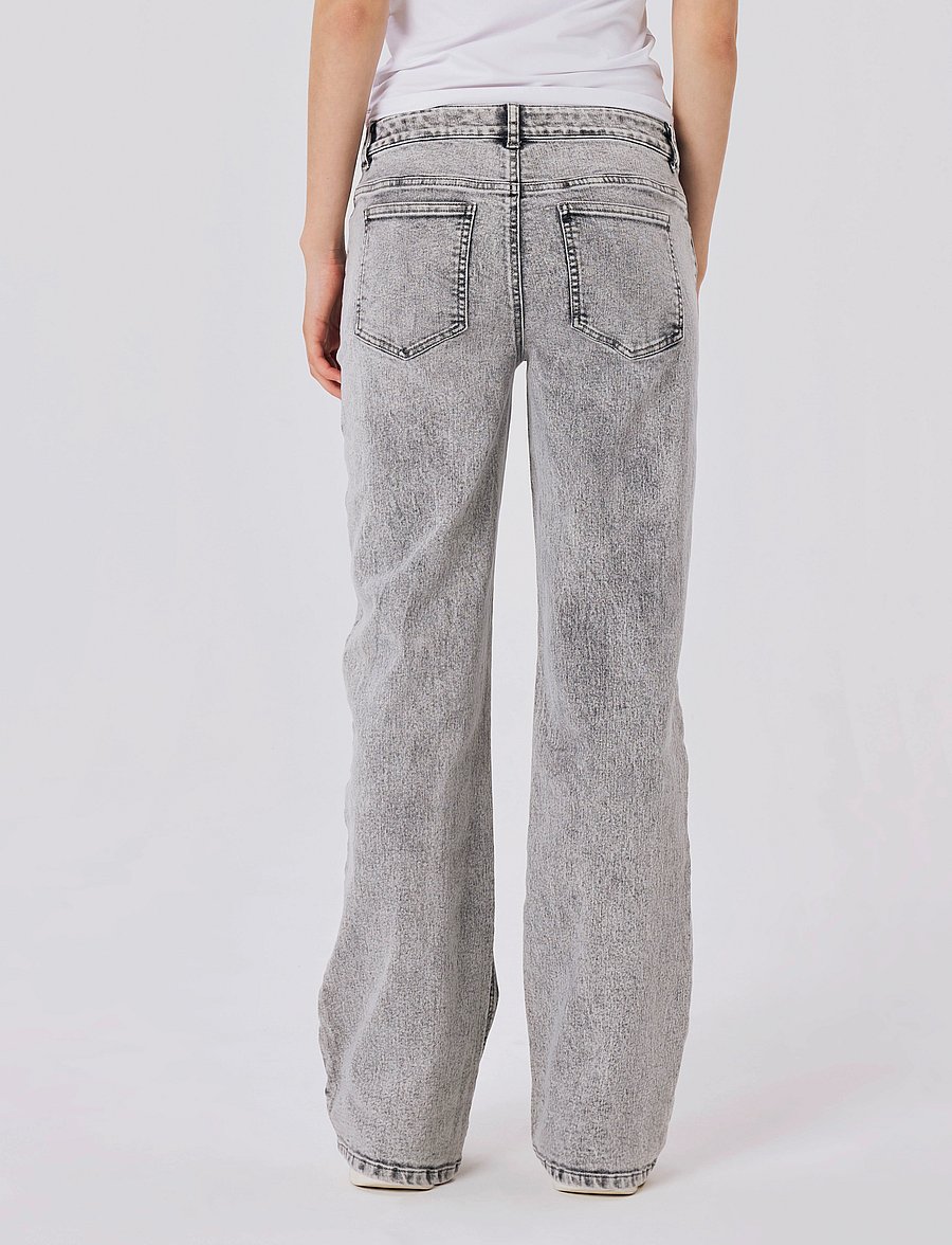 LMTD - NLFTIANNA DNM LW WIDE PANT NOOS - hosen mit weitem bein - light grey denim - 3