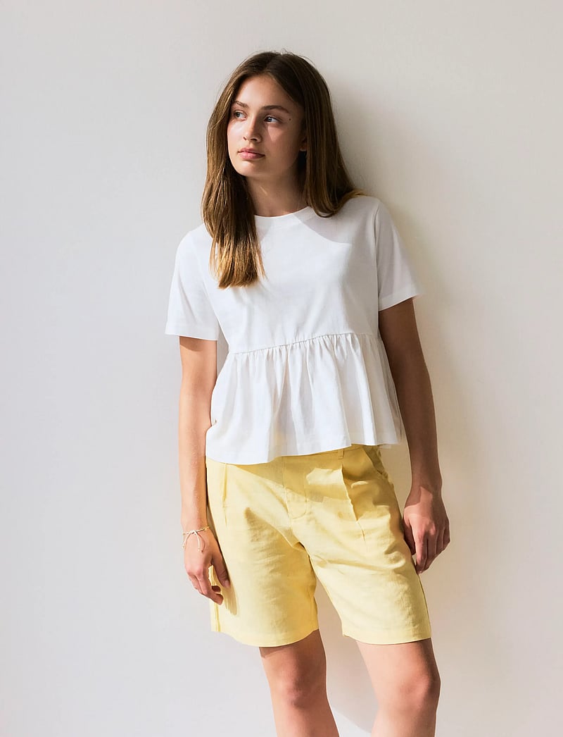 LMTD - NLFHYNTHE LONG SHORTS - chino shorts - mellow yellow - 2