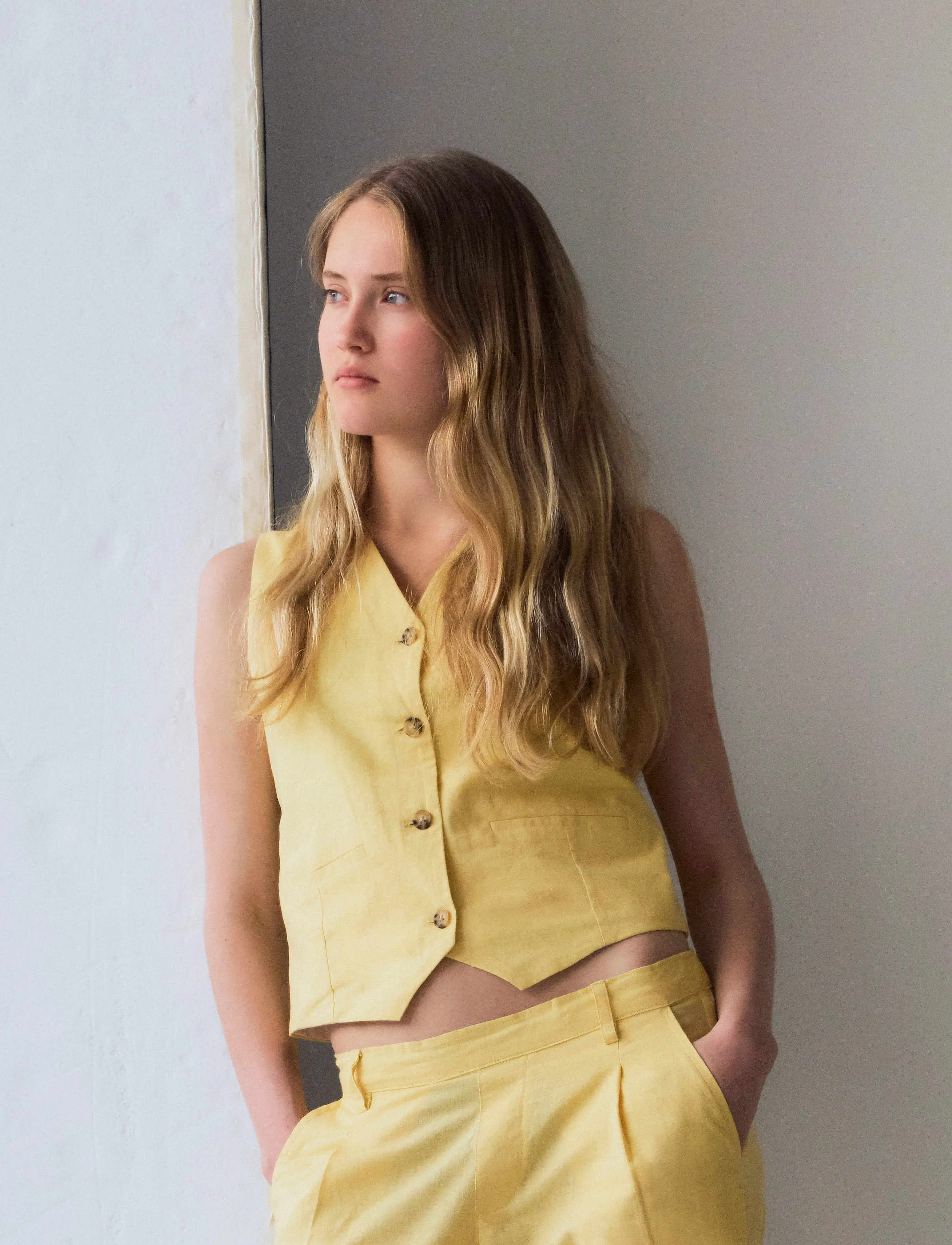 LMTD - NLFHYNTHE SL WAISTCOAT - mellow yellow - 2
