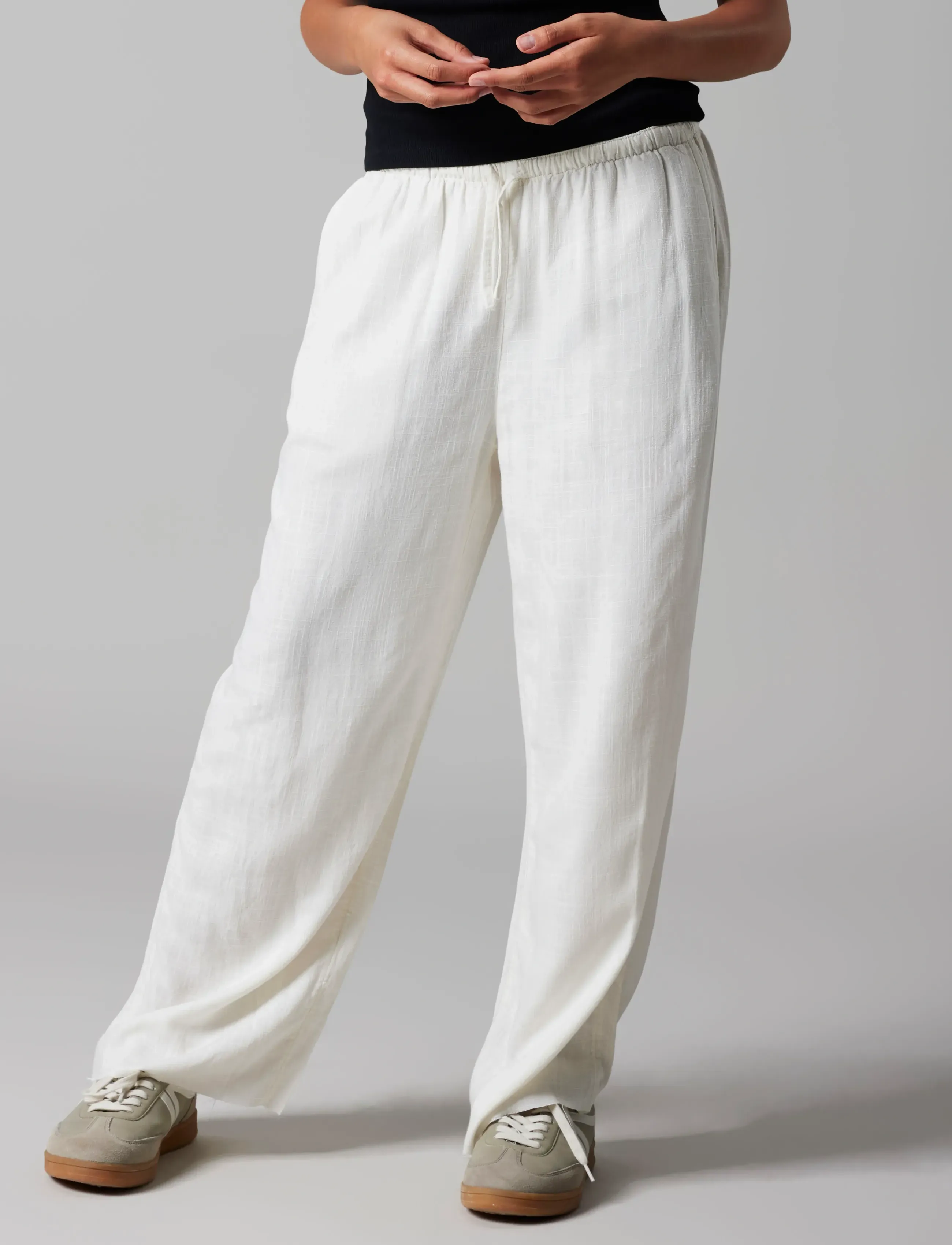 LMTD - NLFFINEN LW WIDE PANT NOOS - bukser - white alyssum - 2