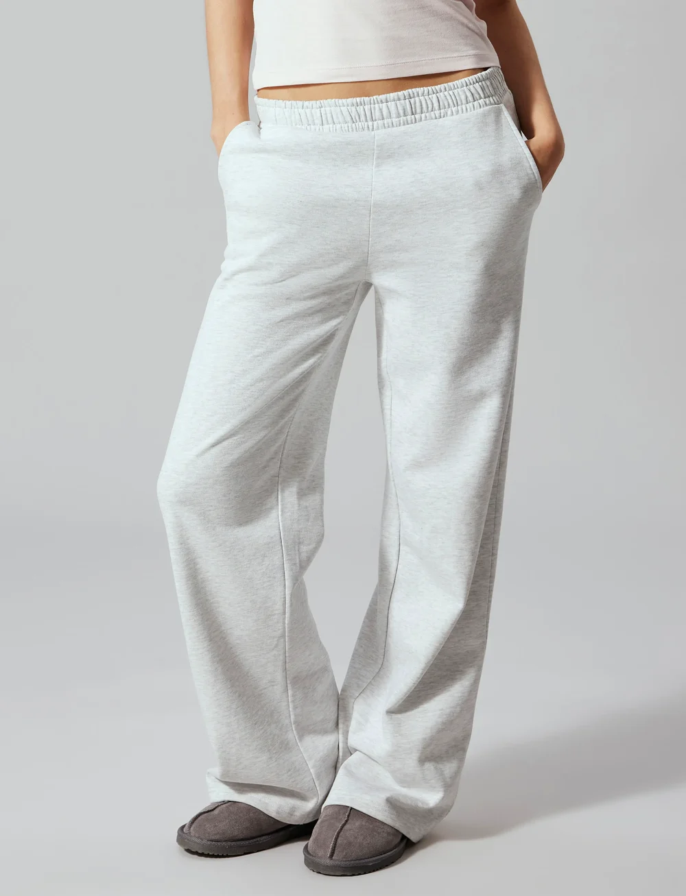 LMTD - NLFNIZU BRU LW WIDE SWEAT PANT NOOS - jogginghosen - light grey melange - 2