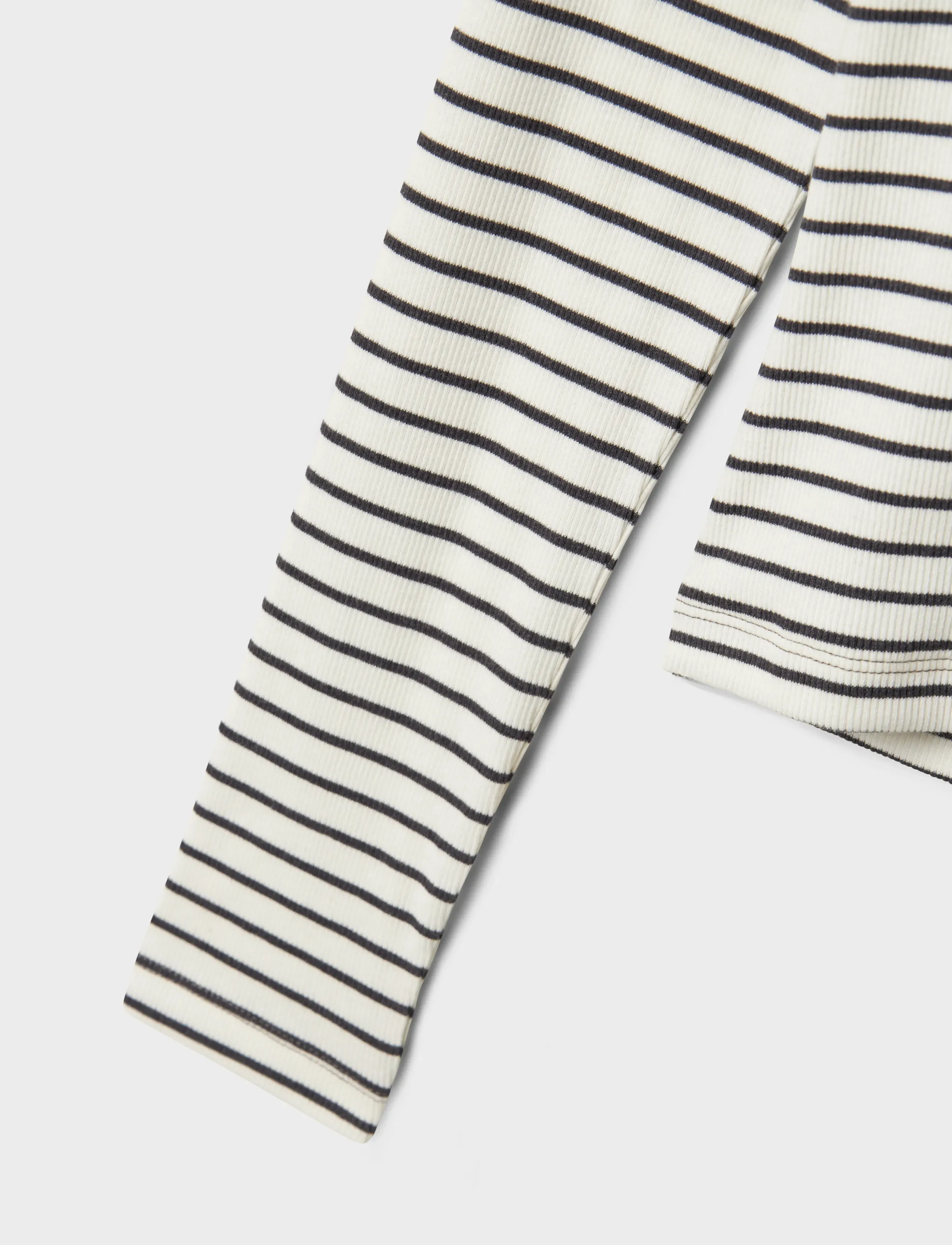 LMTD - NLFHINAJA LS STRIPE SHORT S TOP NOOS - long-sleeved t-shirts - dark grey melange - 3