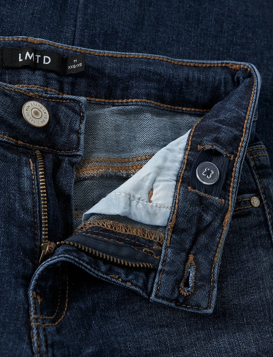 LMTD - NLFBLI DNM LW S STRAIGHT PANT NOOS - regular jeans - dark blue denim - 3