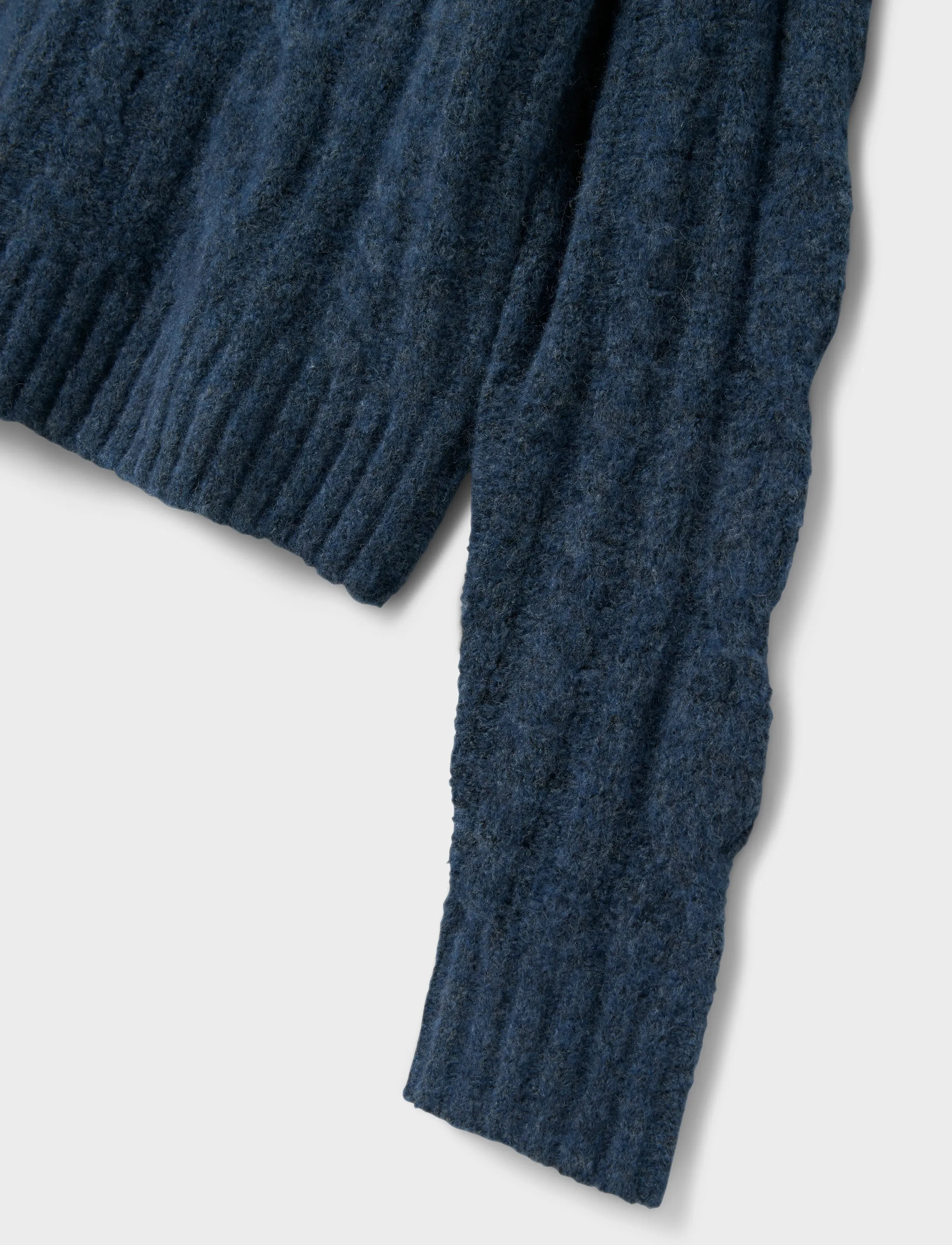 LMTD - NLFNAIBLE LS SHORT KNIT - pullover - ombre blue - 3