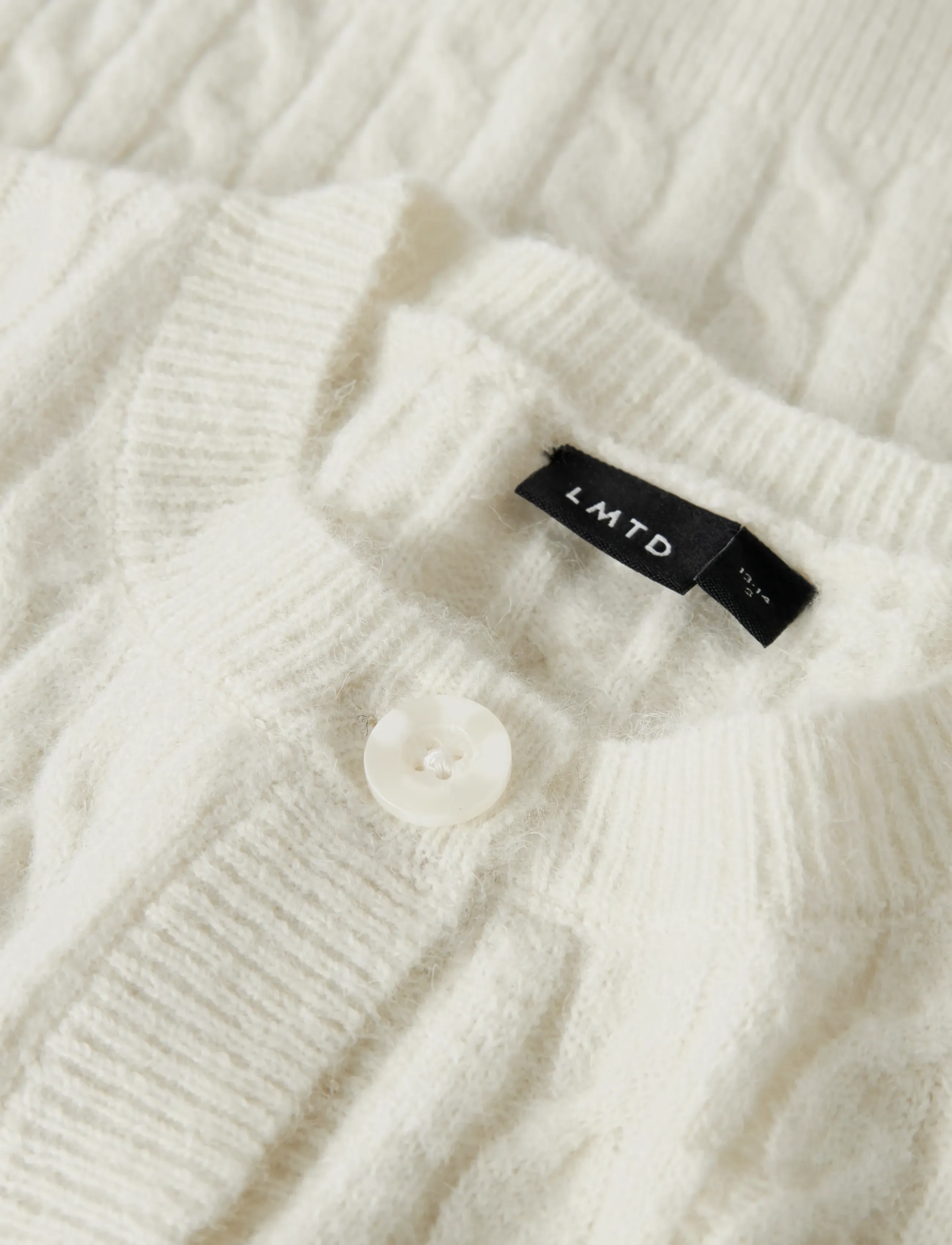 LMTD - NLFKAVE SS SHORT S KNIT CARDIGAN - susegamieji megztiniai - antique white - 2