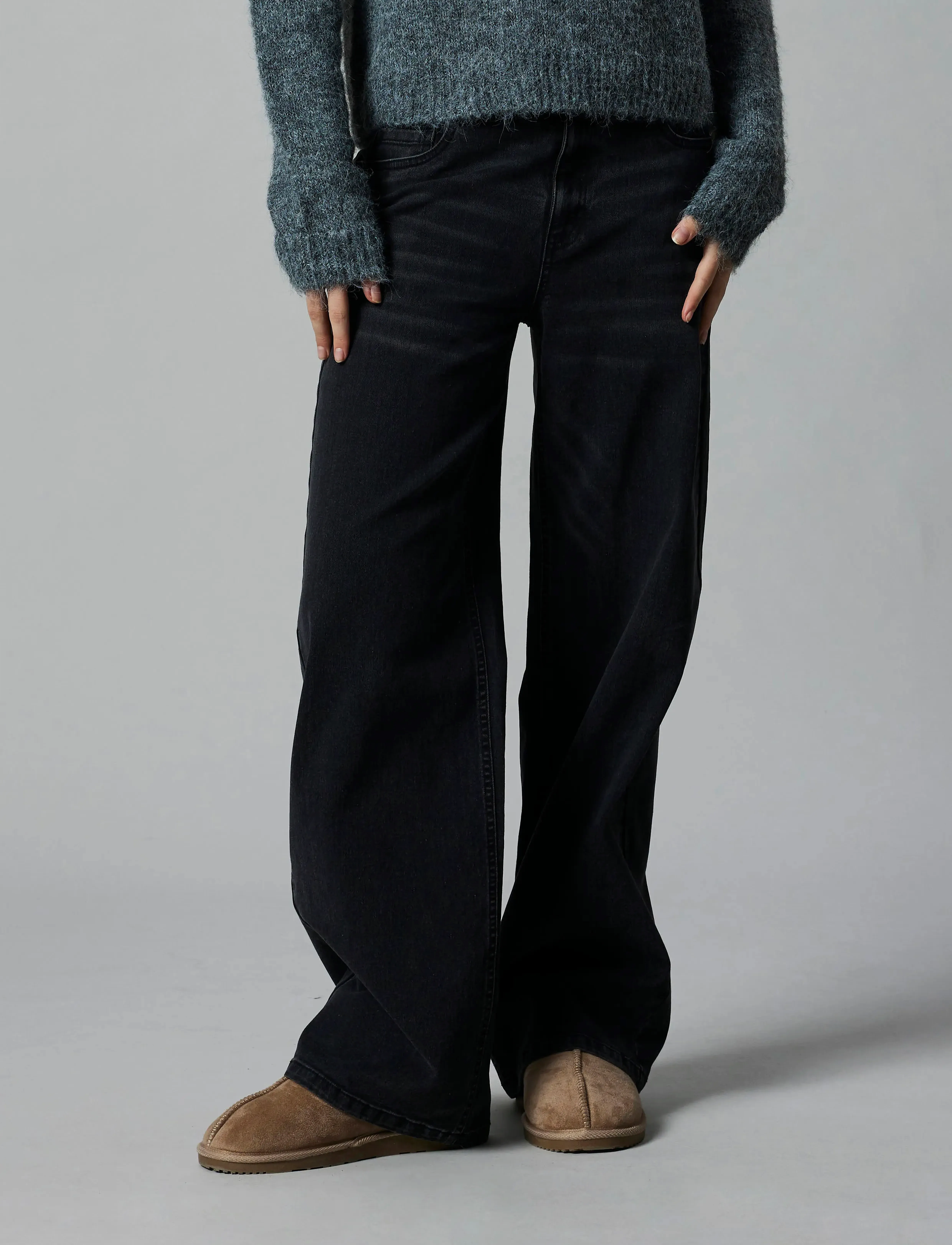 LMTD NLFBLI DNM NW R WIDE PANT NOOS - Underdele - BLACK DENIM / black