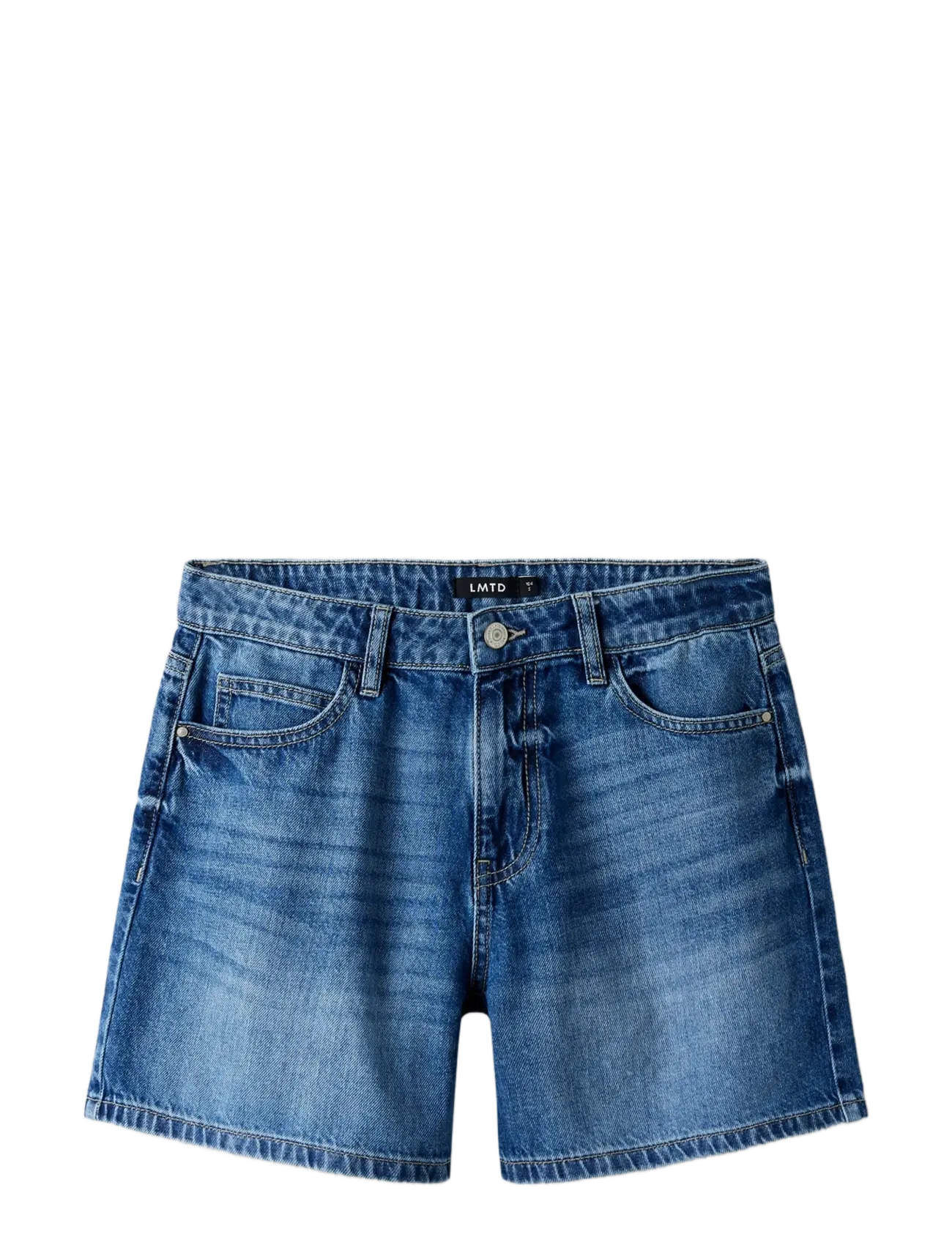 LMTD - NLFBETT DNM NW MOM LC SHORTS - jeansshorts - medium blue denim - 2