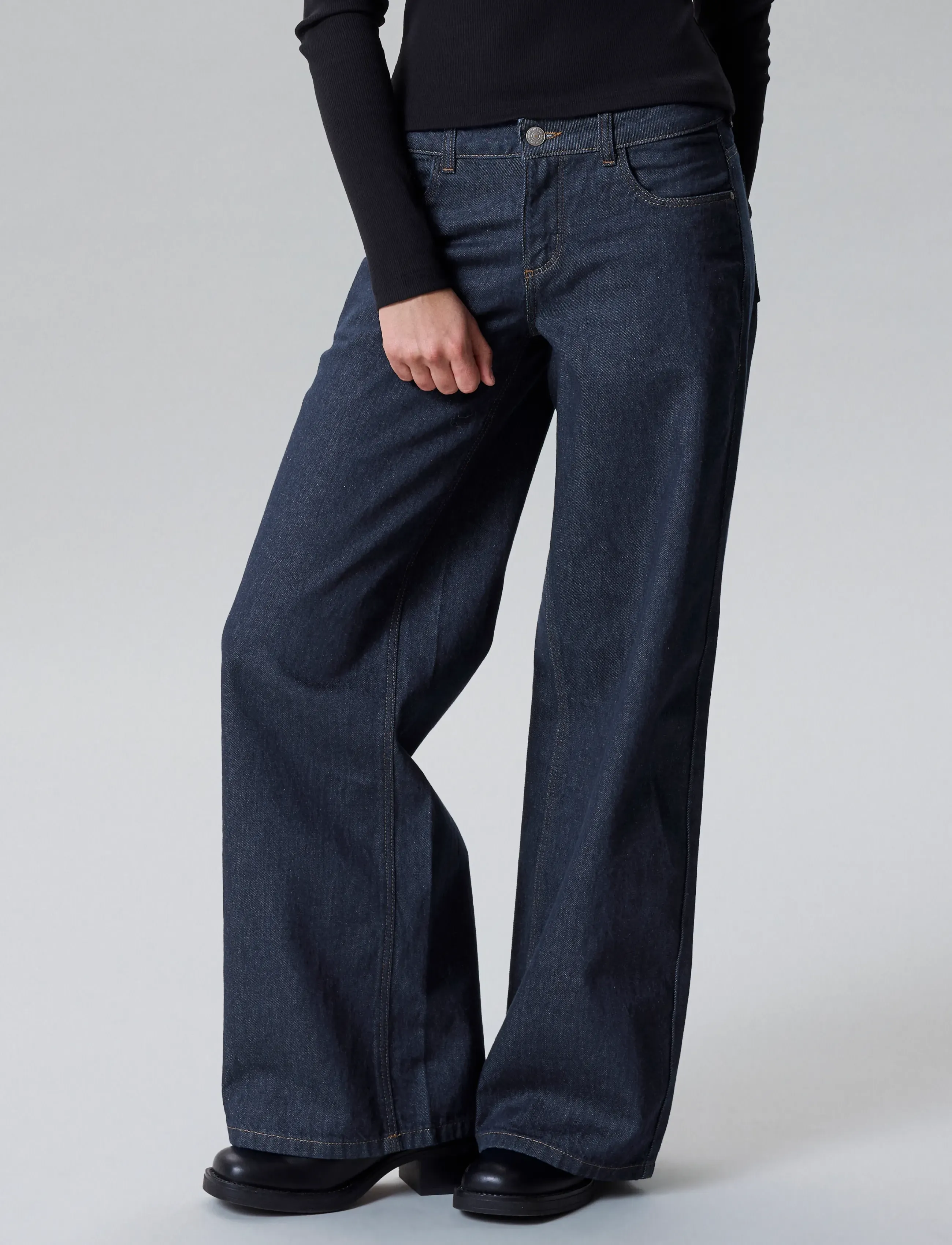 LMTD - NLFBIRM LW WIDE PANT NOOS - hosen mit weitem bein - dark blue denim - 2