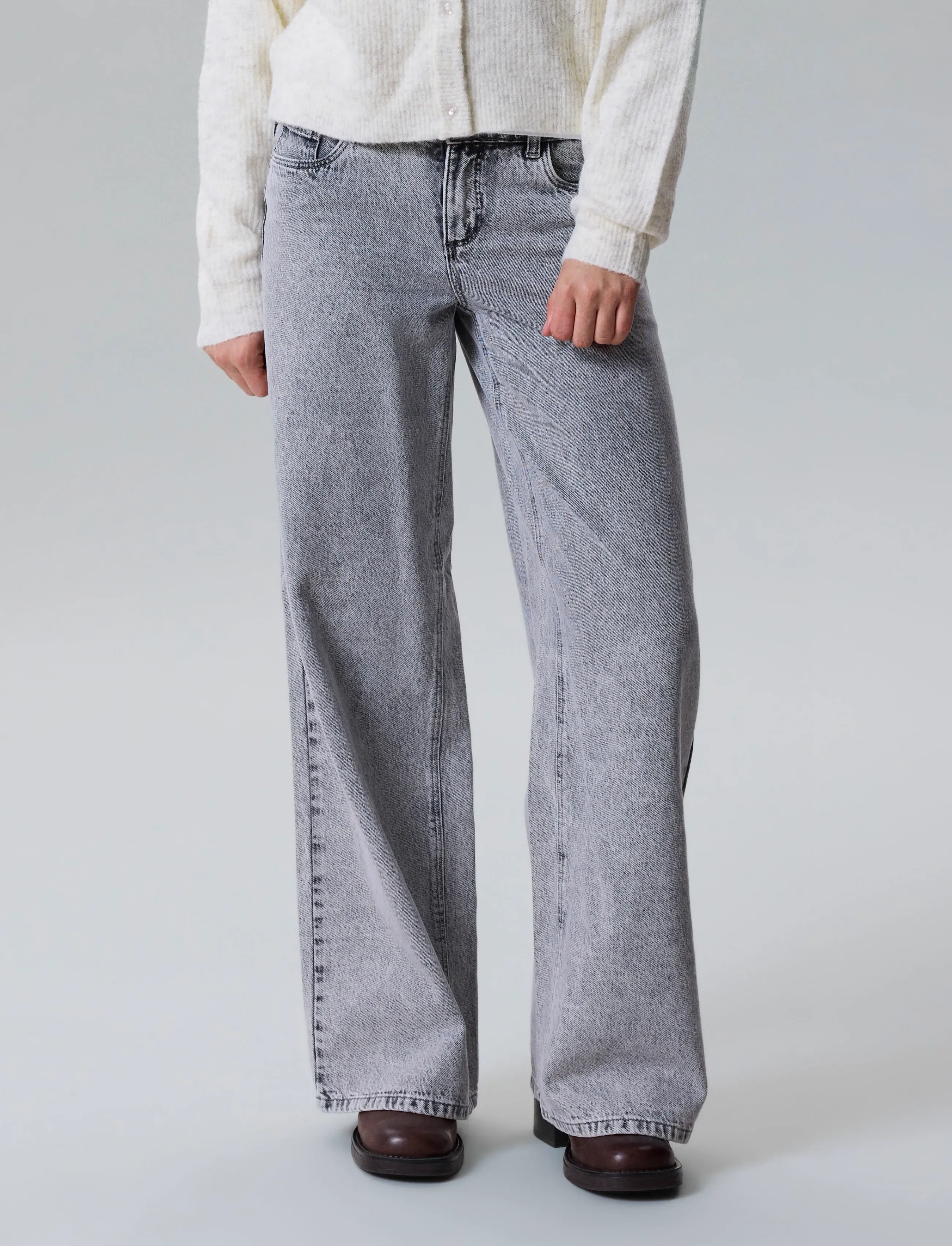 LMTD - NLFBIRM LW WIDE PANT NOOS - pantalons larges - light grey denim - 5