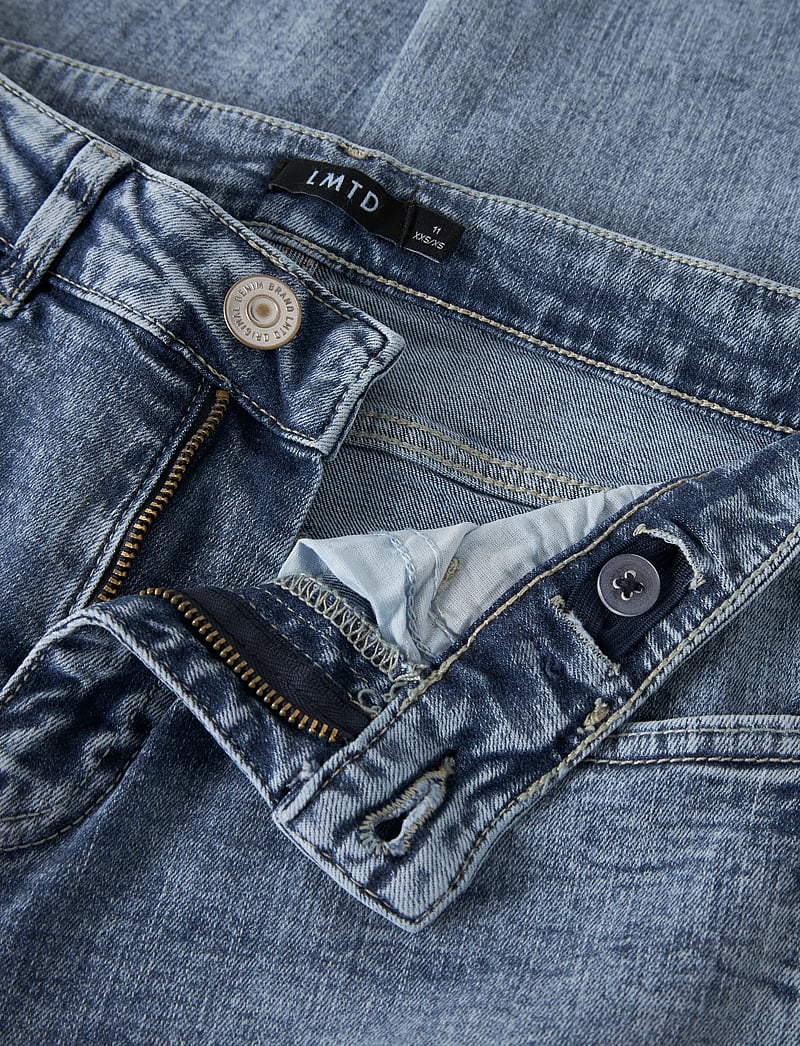 LMTD - NLMBLIX DNM R STRAIGHT PANT - tavalised teksad - light blue denim - 5