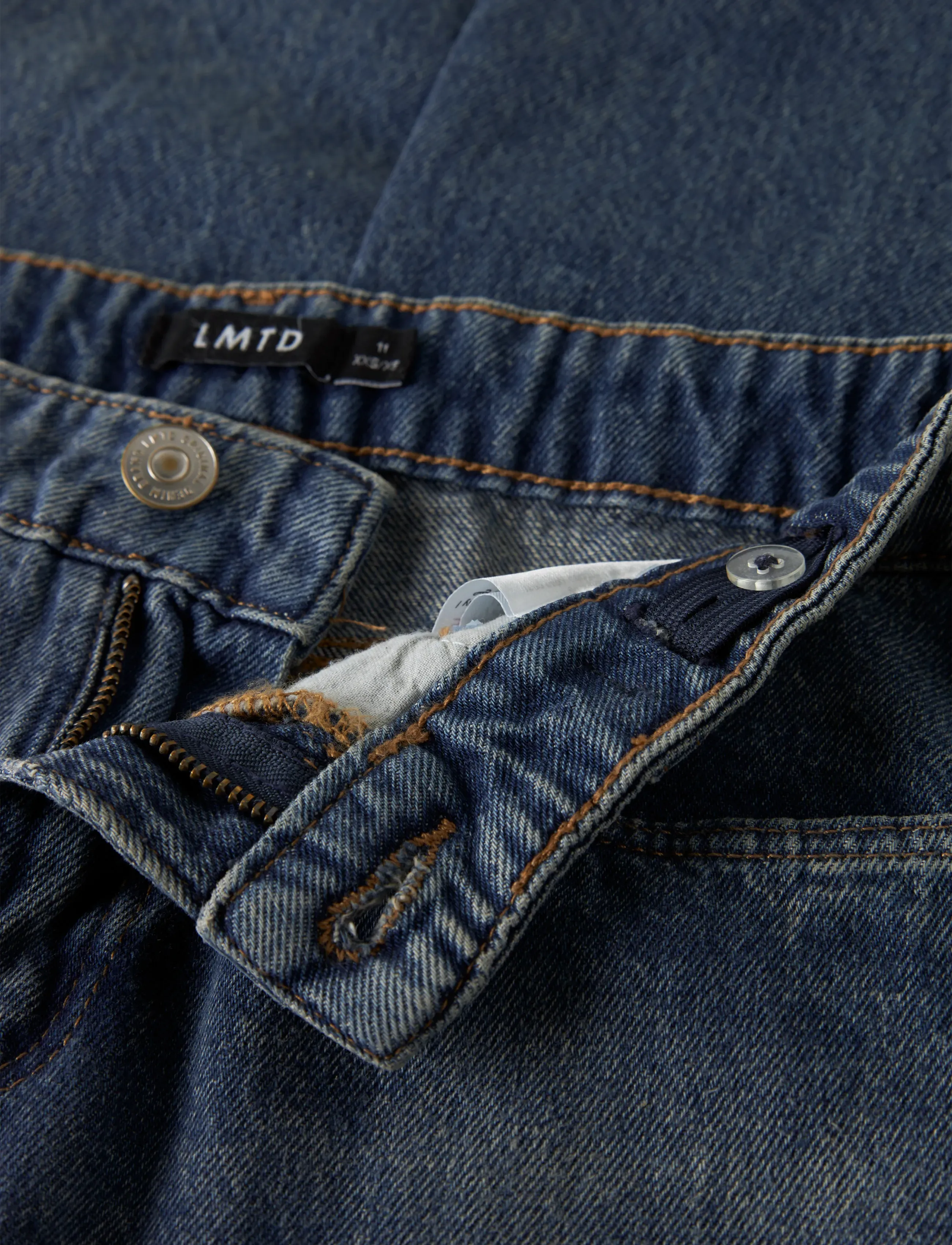 LMTD - NLFBIRT DNM LW WIDE PANT - brede jeans - dark blue denim - 3