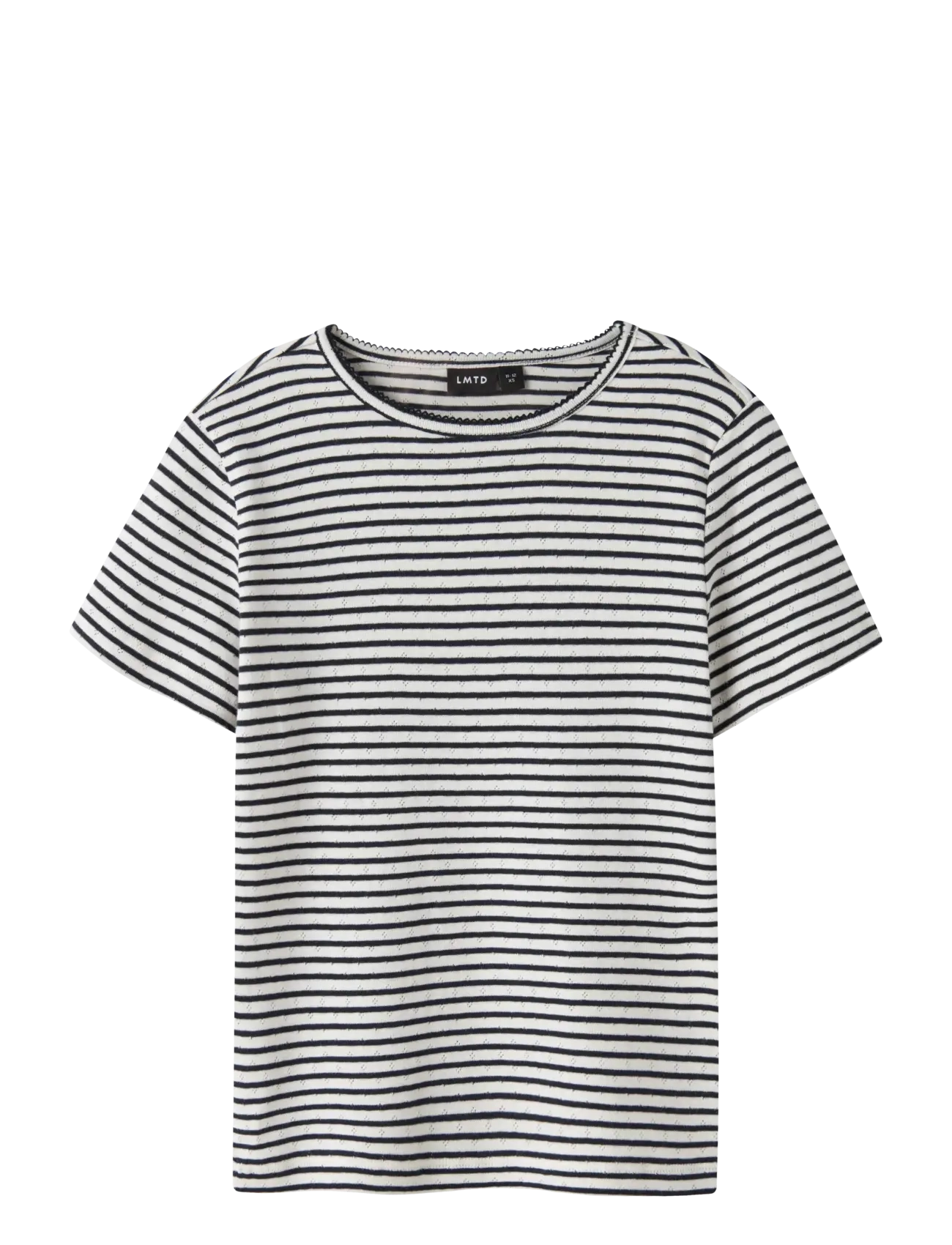 LMTD NLFSEHER SS SHORT S TOP - T-shirts - NAVY BLAZER / cream