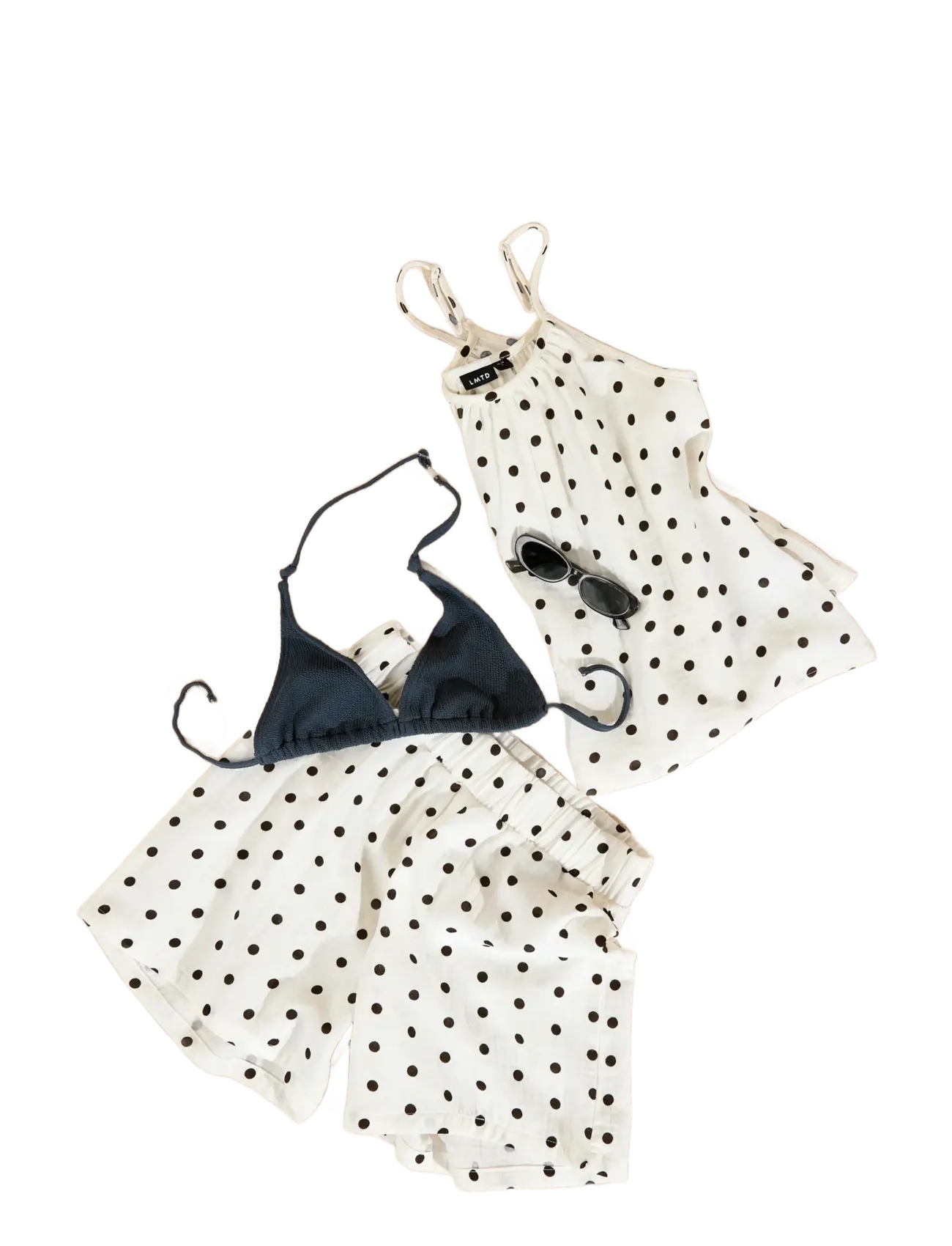 LMTD - NLFLUSSA SHORTS - white alyssum - 2
