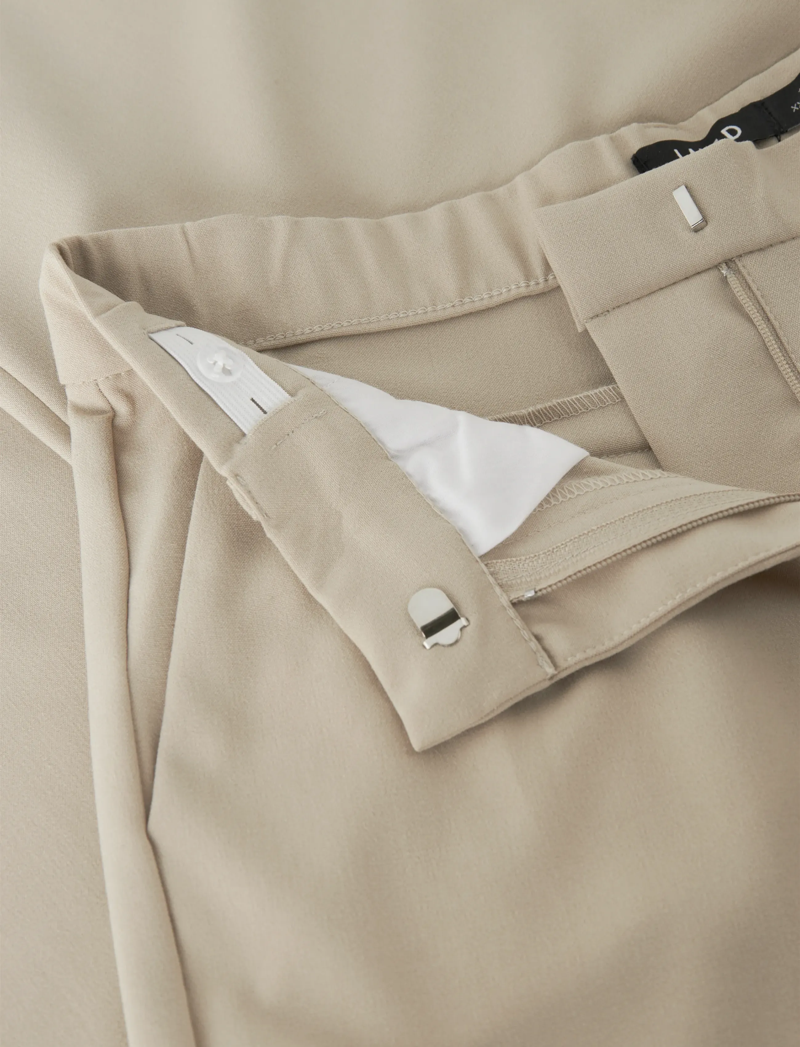 LMTD - NLFLUIS NW PLEAT WIDE PANT - trousers - white pepper - 3