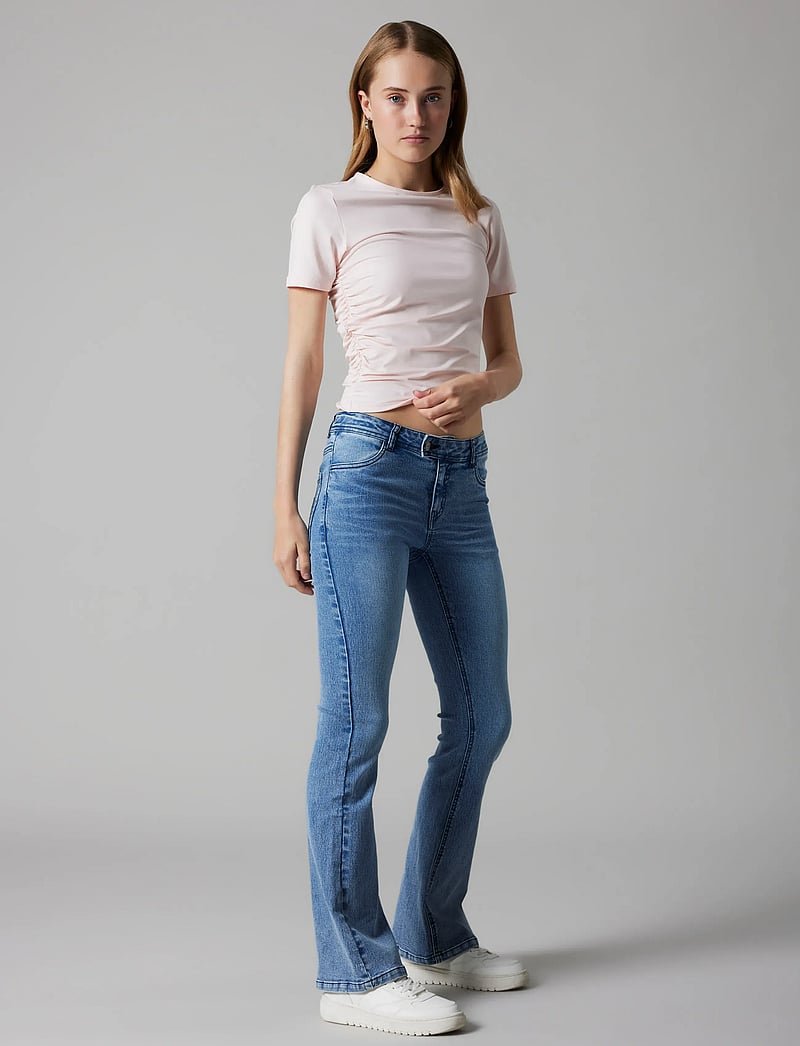 LMTD - NLFRARS DNM LW S FLARED PANT - bootcut jeans - light blue denim - 4