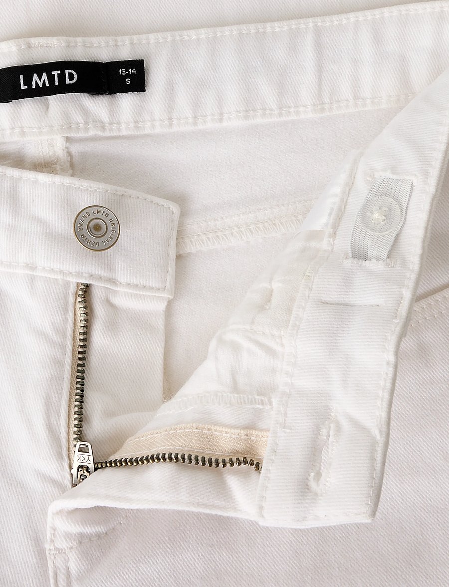 LMTD - NLFBICE TWI LW S FLARED PANT - bootcut jeans - bright white - 4