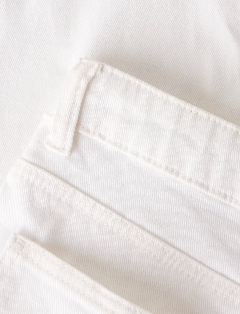 LMTD - NLFBICE TWI LW S FLARED PANT - bootcut jeans - bright white - 5