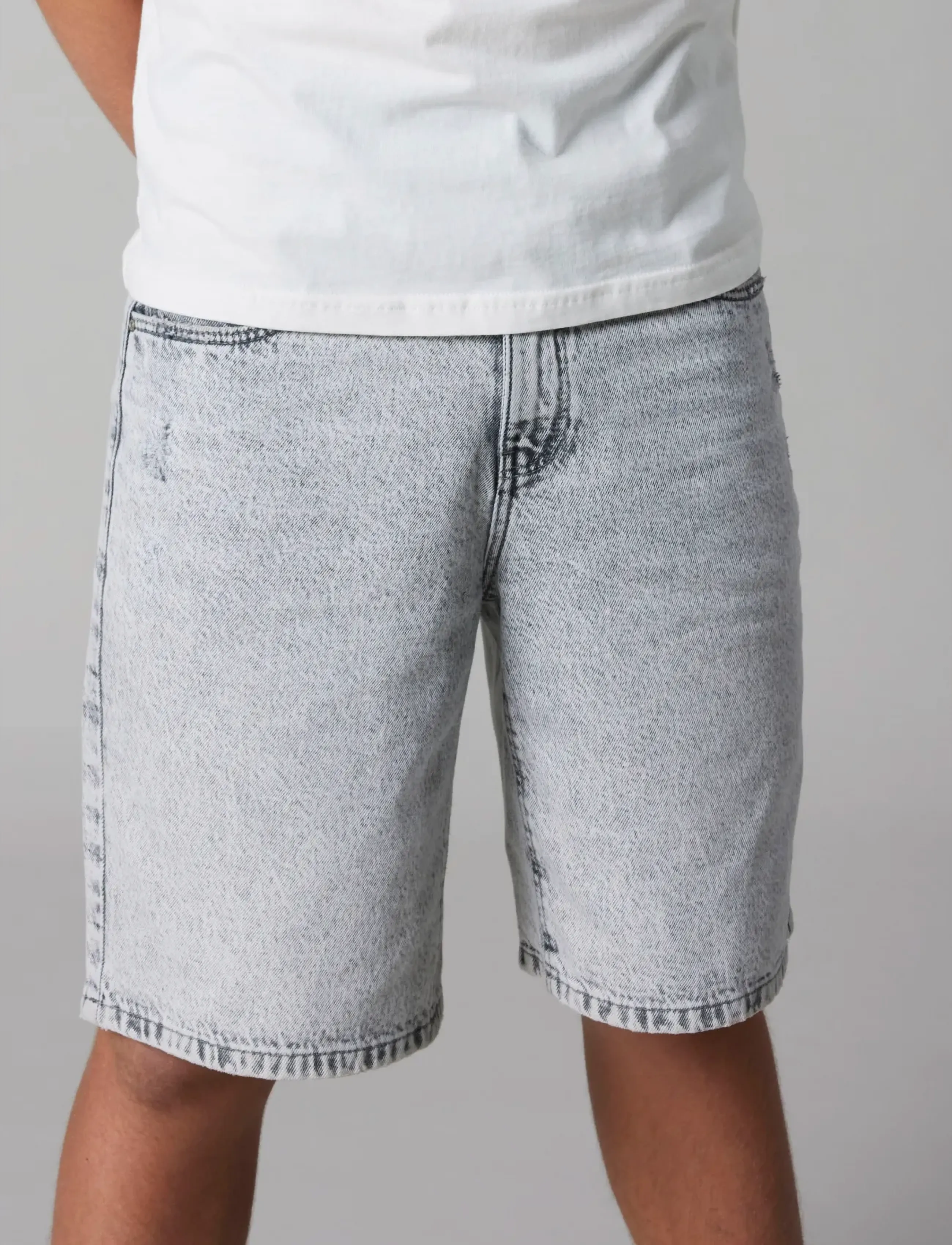 LMTD - NLNBIRM DNM R LONG SHORTS NOOS - gallastuttbuxur - light grey denim - 2